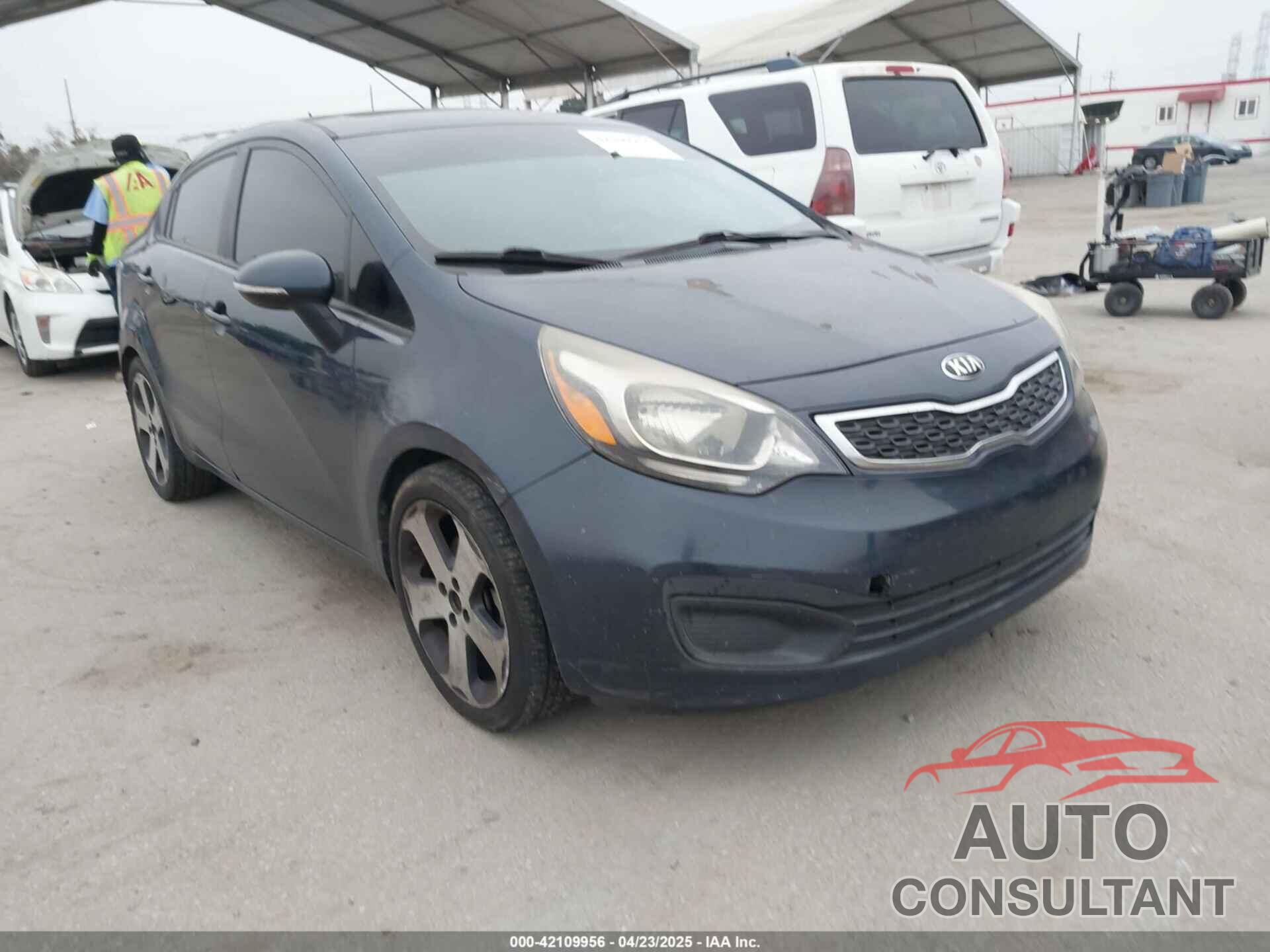 KIA RIO 2013 - KNADN4A30D6284121