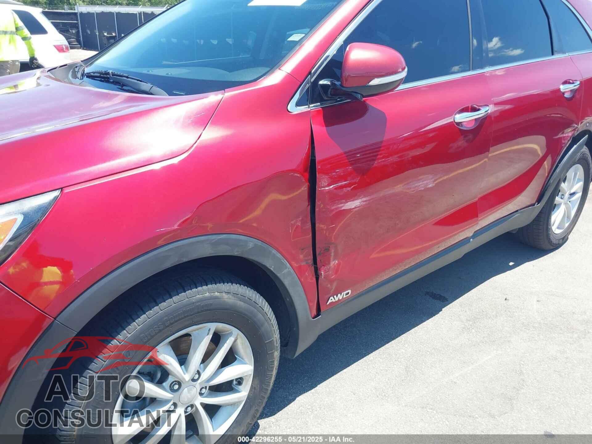 KIA SORENTO 2017 - 5XYPGDA58HG189644