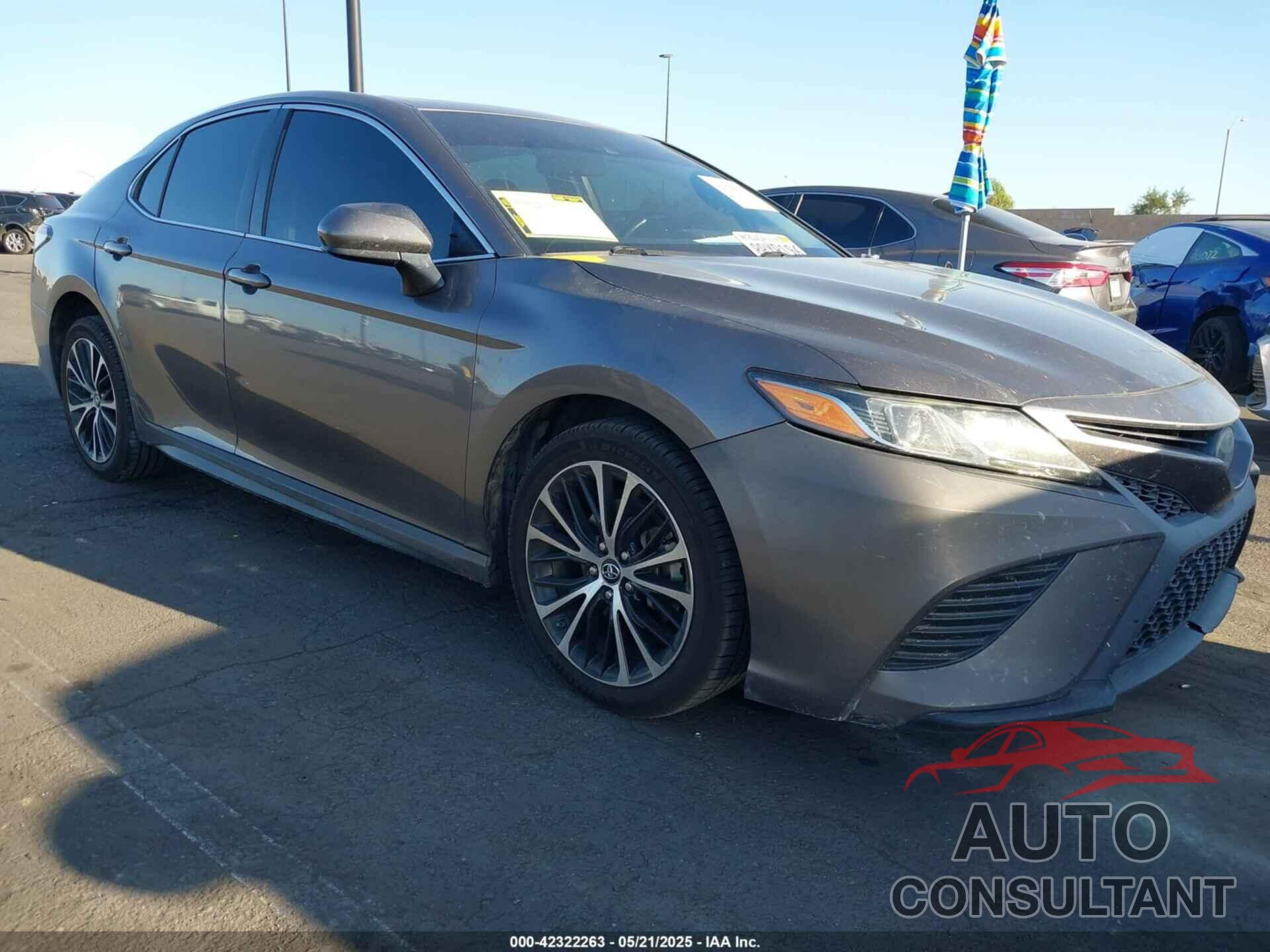 TOYOTA CAMRY 2019 - 4T1B11HK0KU161764