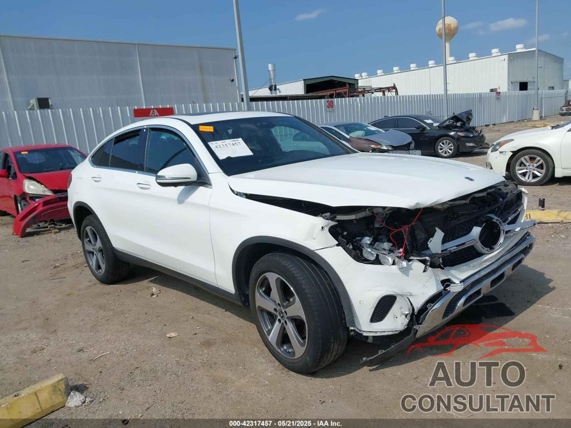 MERCEDES-BENZ GLC 300 2023 - W1N0J8EB9PG166128