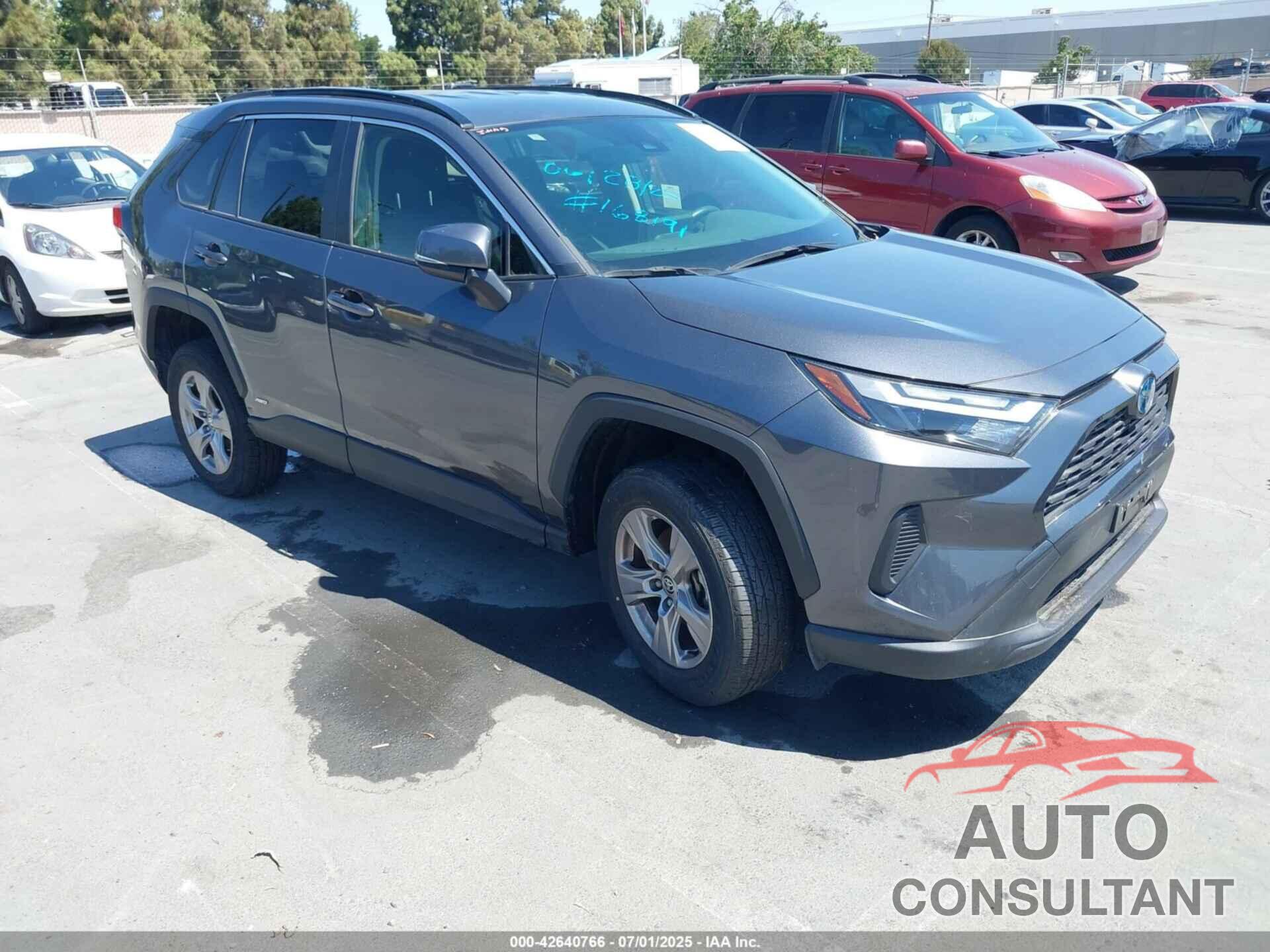 TOYOTA RAV4 HYBRID 2023 - JTMMWRFVXPD179335