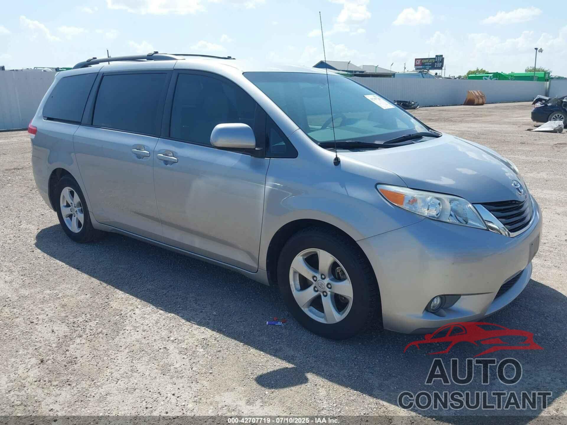 TOYOTA SIENNA 2012 - 5TDKK3DC6CS243693