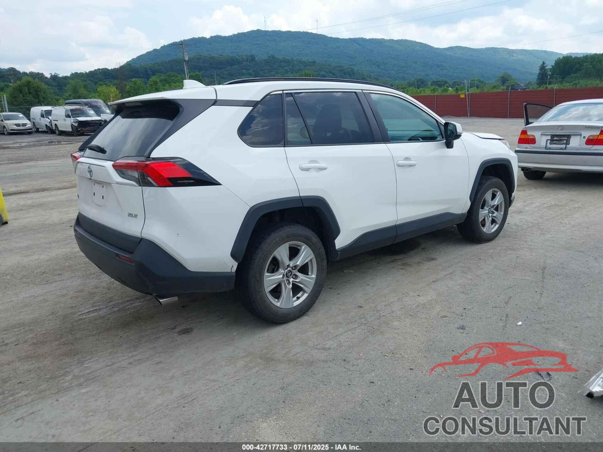 TOYOTA RAV4 2021 - 2T3W1RFV9MW116054