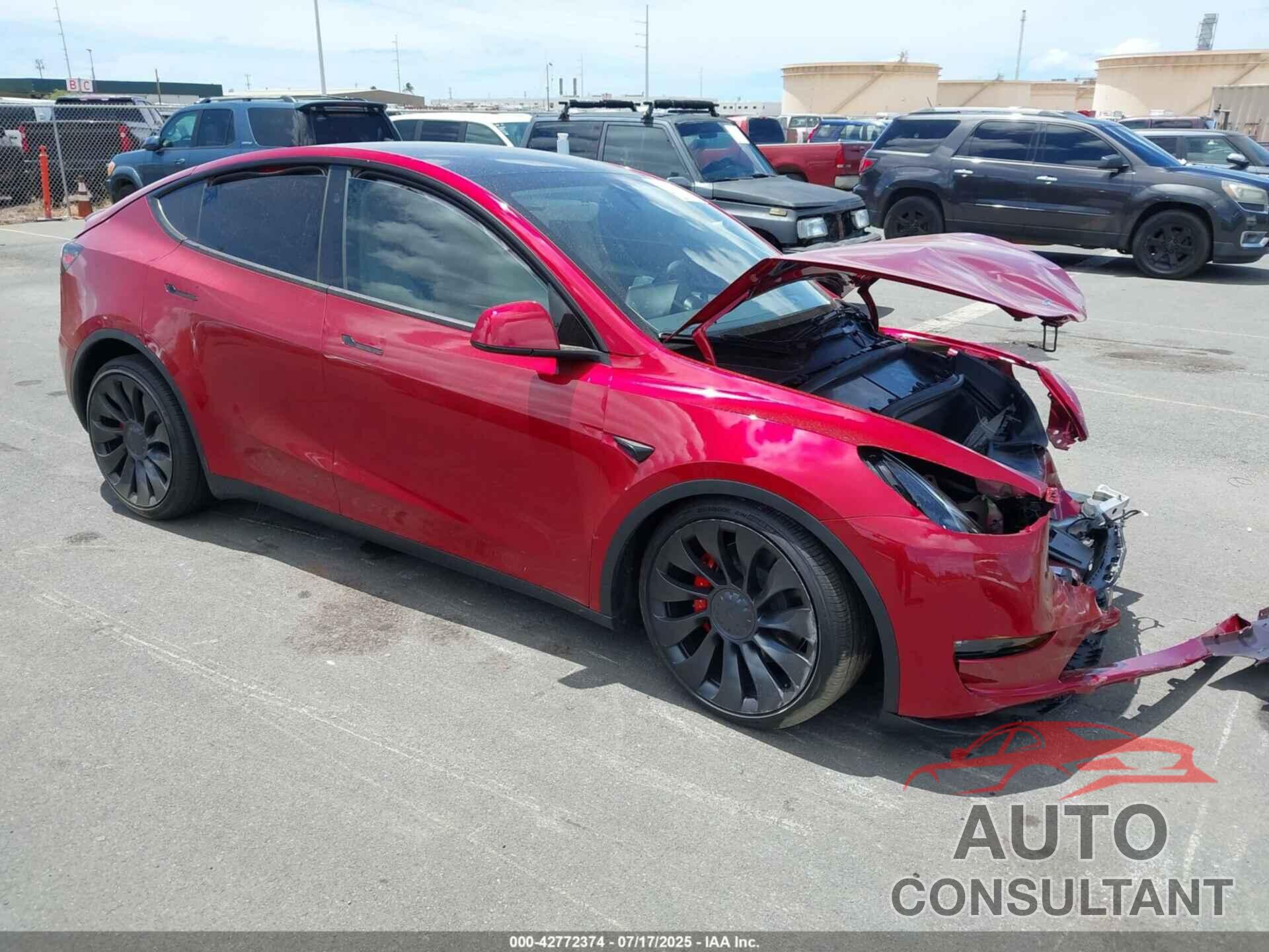 TESLA MODEL Y 2025 - 7SAYGDEF4SF256992