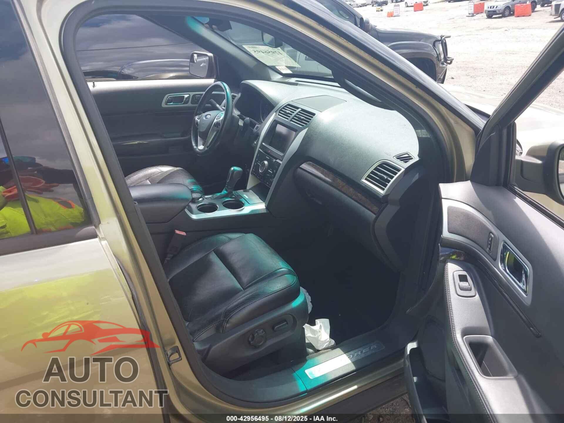 FORD EXPLORER 2013 - 1FM5K8F89DGA64087