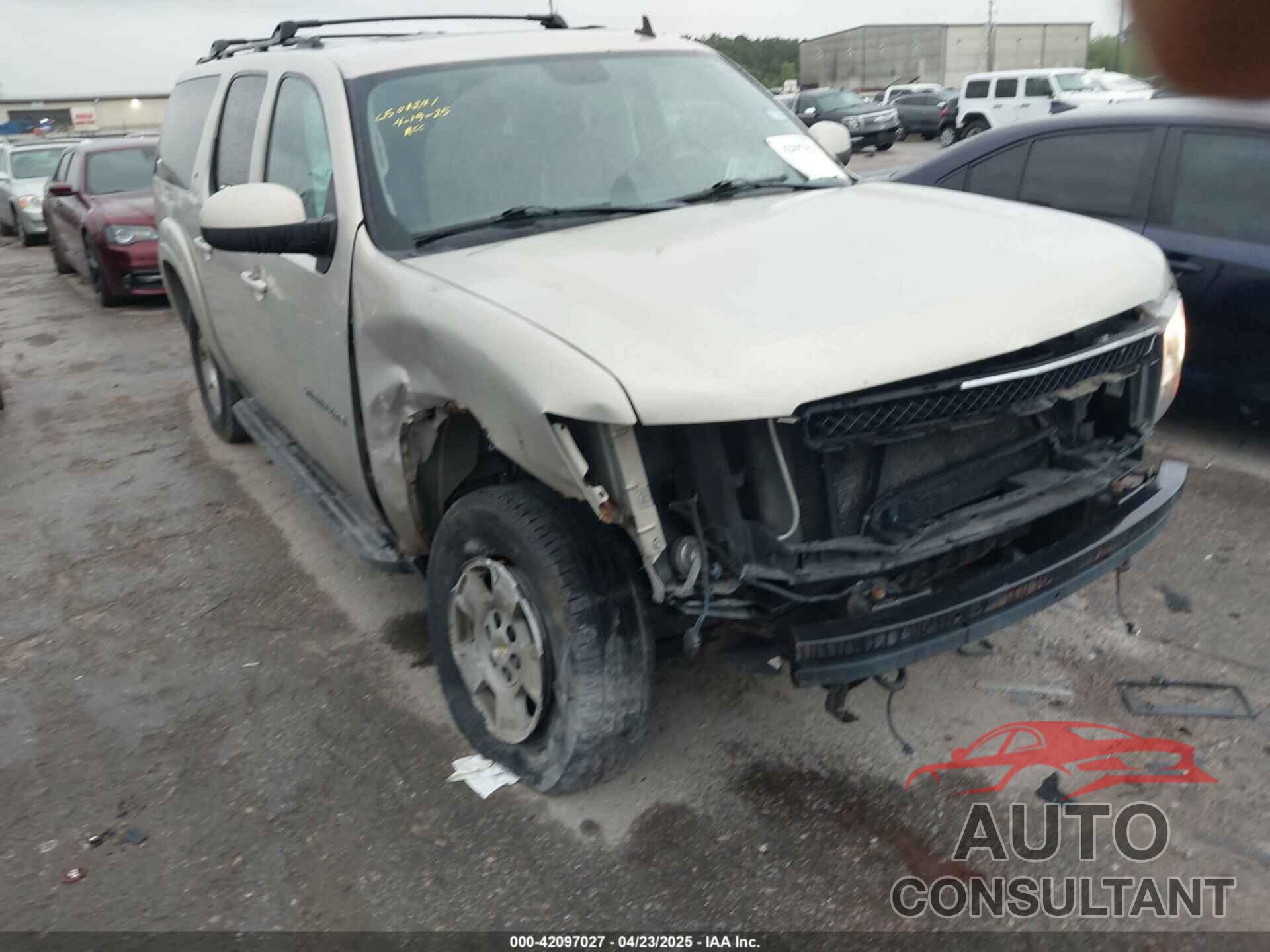 CHEVROLET SUBURBAN 1500 2010 - 1GNUKJE32AR274468