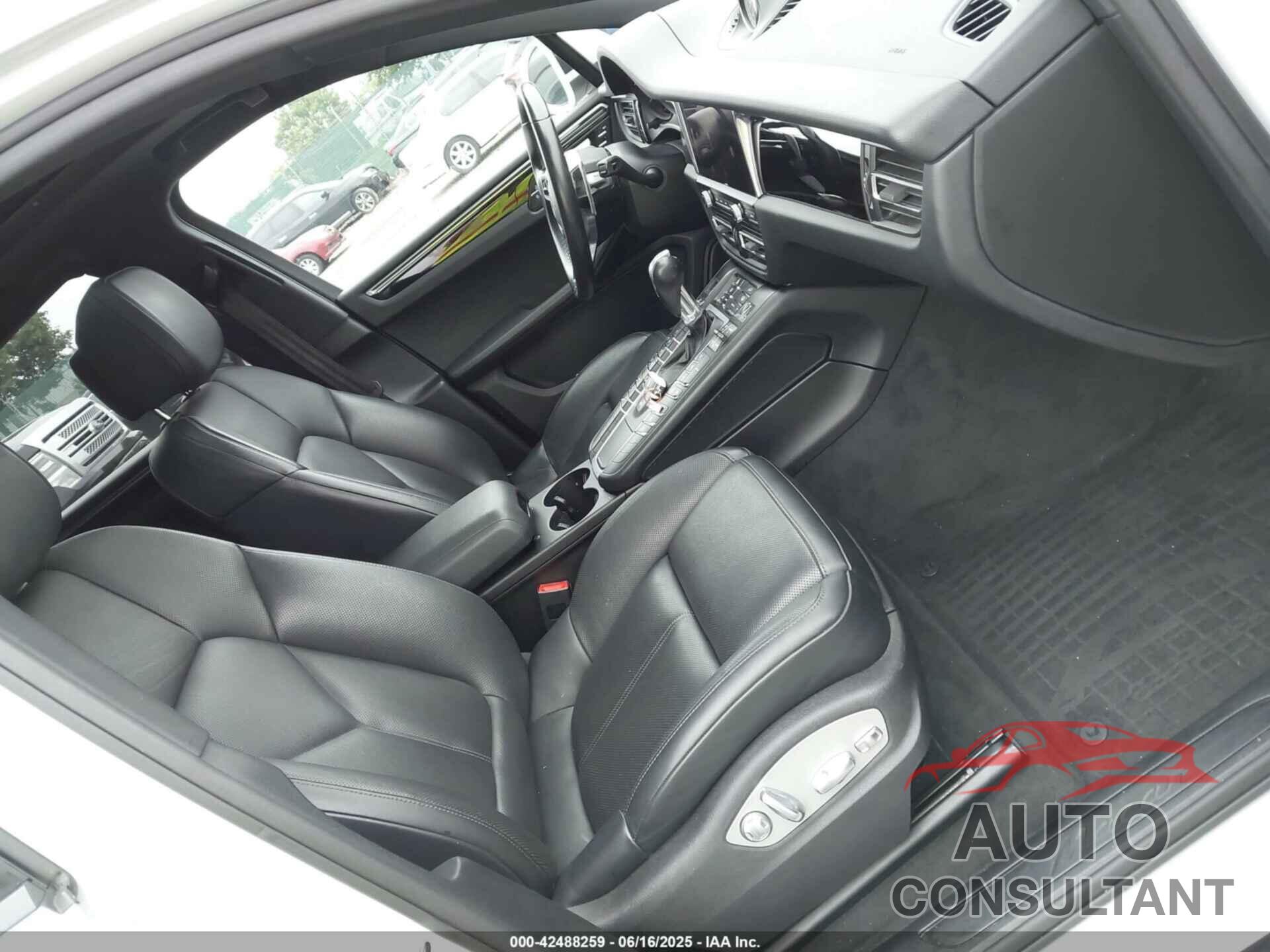 PORSCHE MACAN 2020 - WP1AA2A50LLB05839