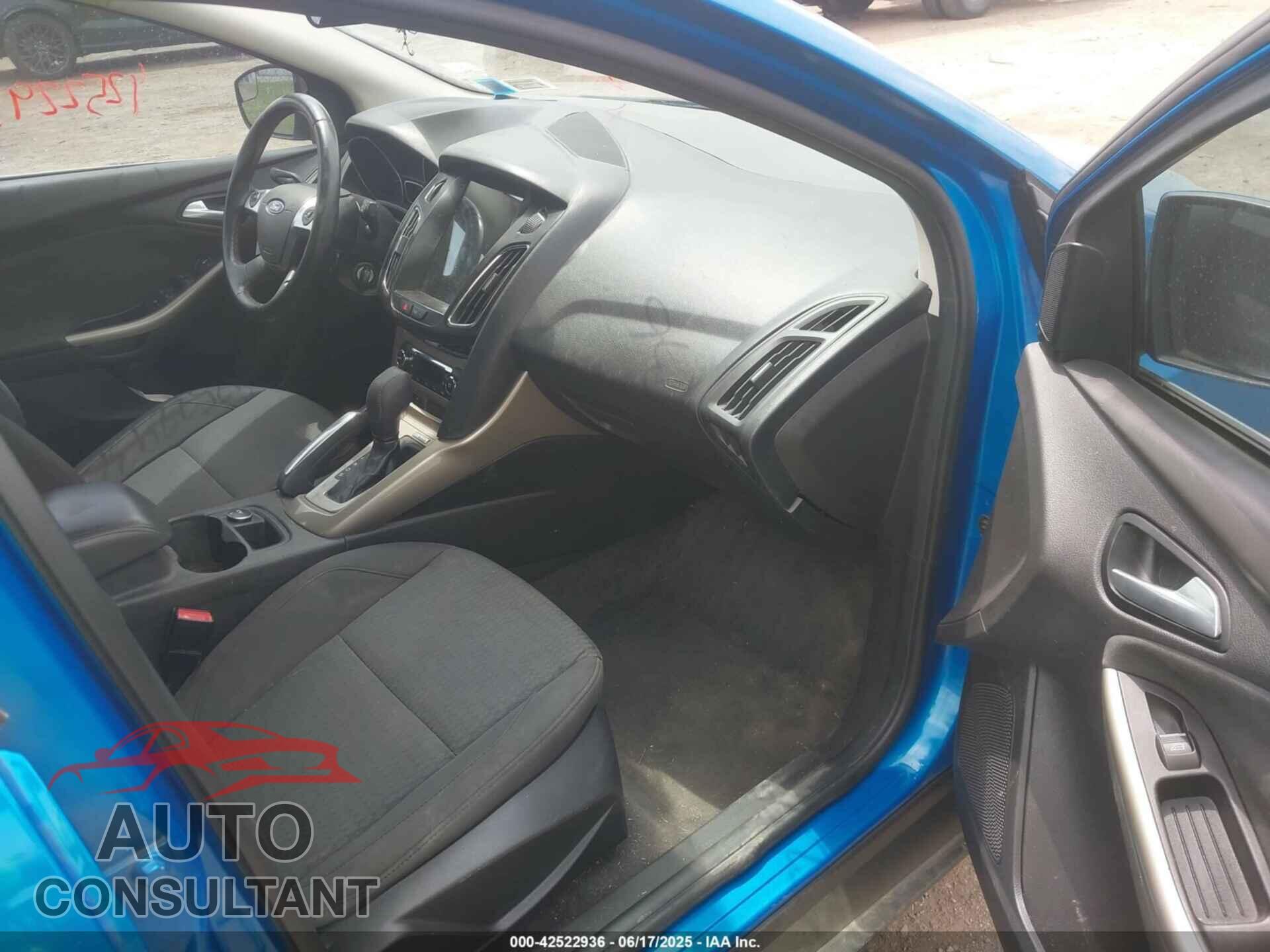 FORD FOCUS 2012 - 1FAHP3H22CL191967