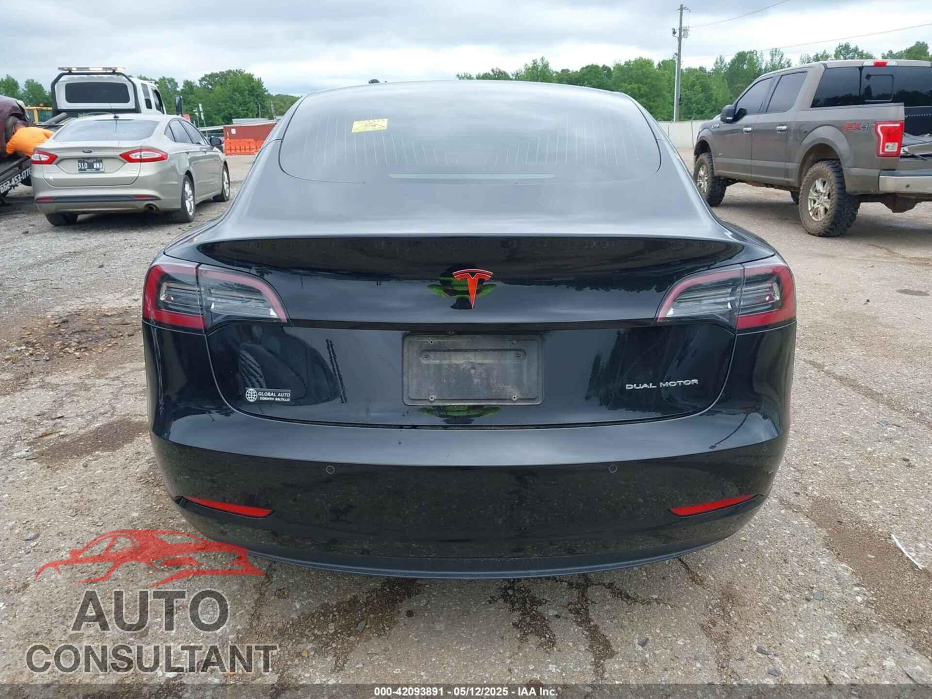 TESLA MODEL 3 2018 - 5YJ3E1EB3JF186733
