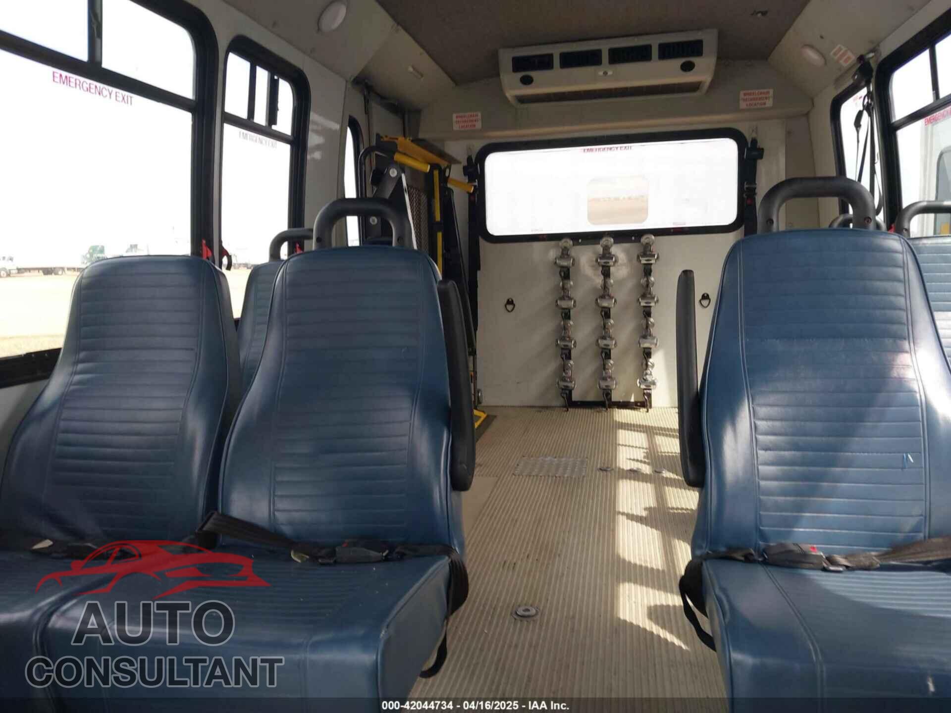FORD E-450 CUTAWAY 2019 - 1FDFE4FS8KDC31019