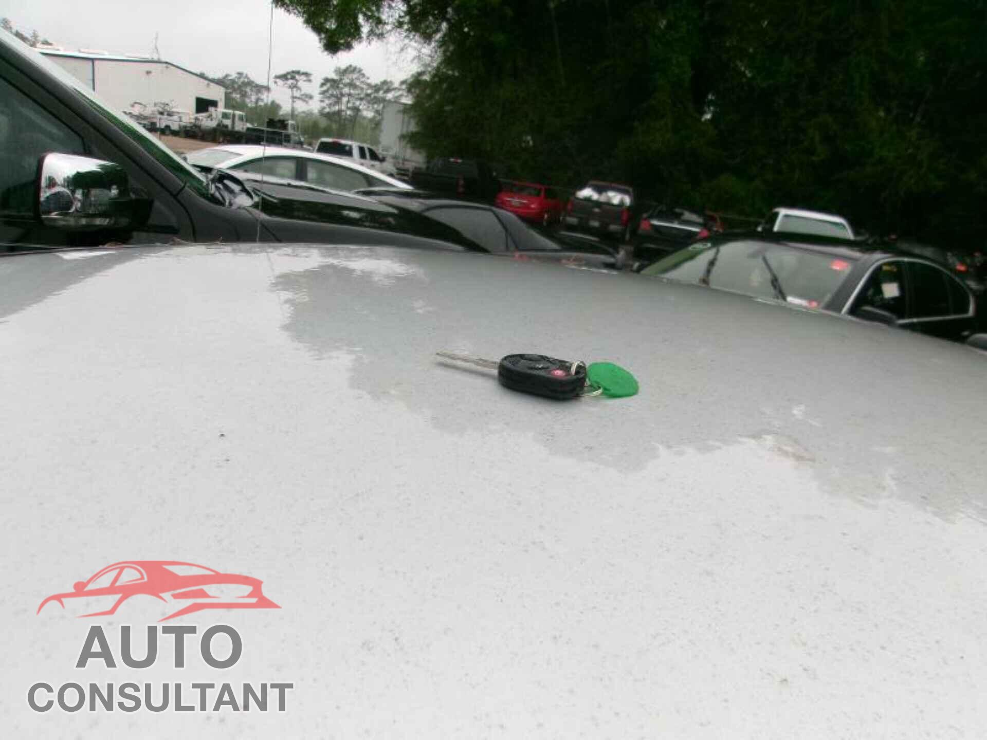 FORD FOCUS 2016 - 1FADP3E26GL349025