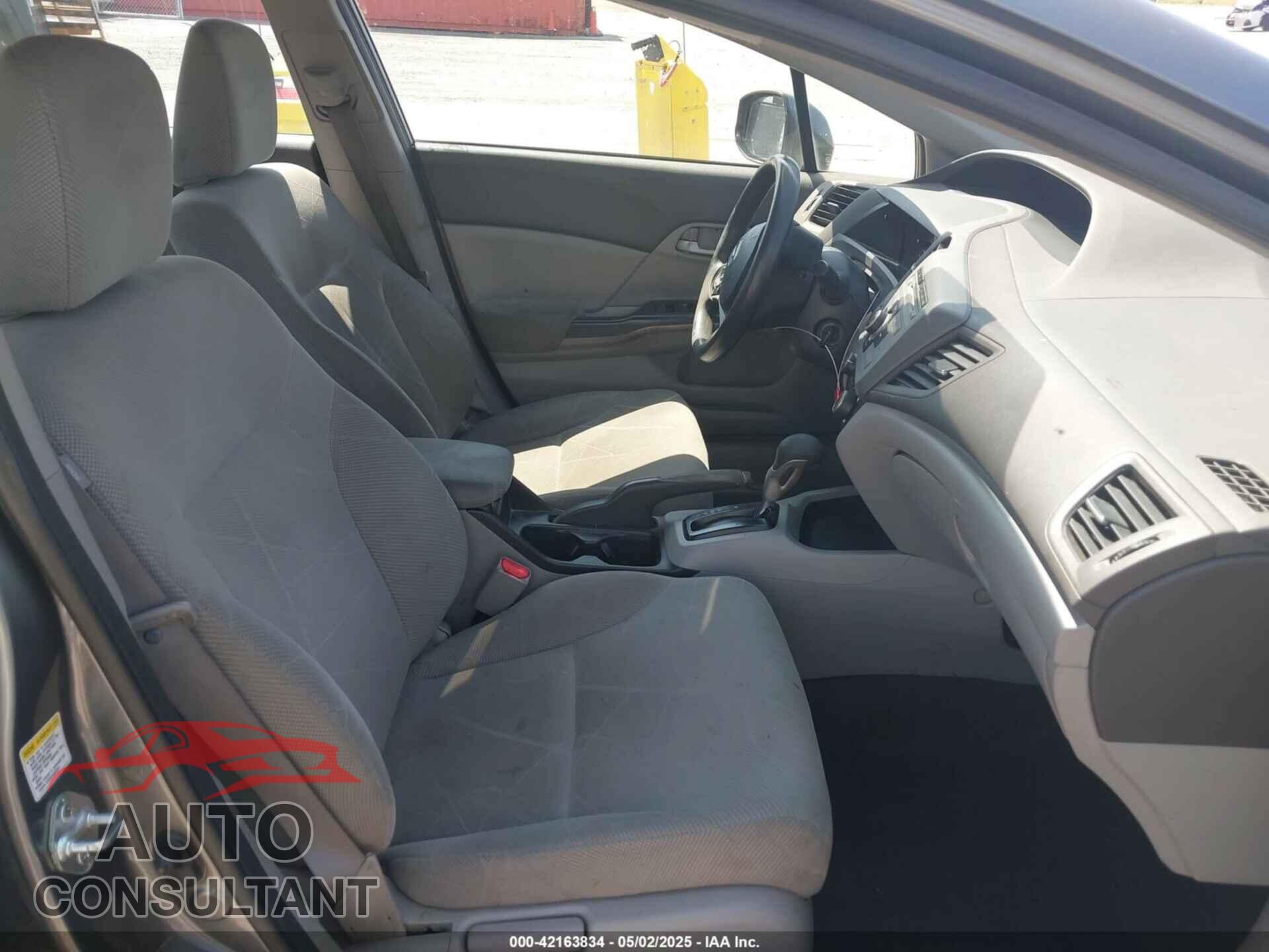 HONDA CIVIC 2012 - JHMFB2F5XCS005393