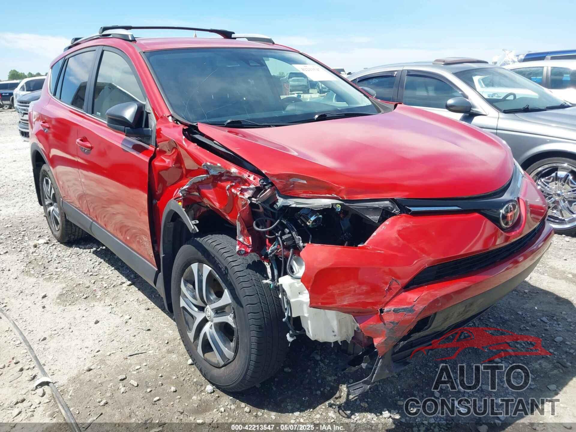 TOYOTA RAV4 2017 - JTMZFREV5HJ114225