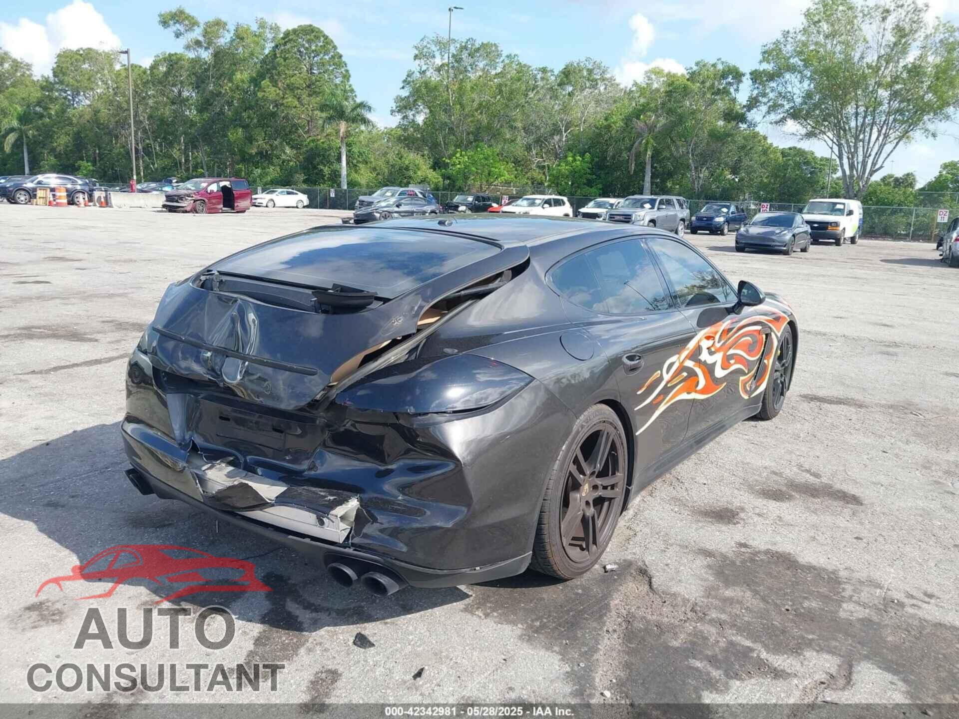 PORSCHE PANAMERA 2011 - WP0AB2A7XBL062934