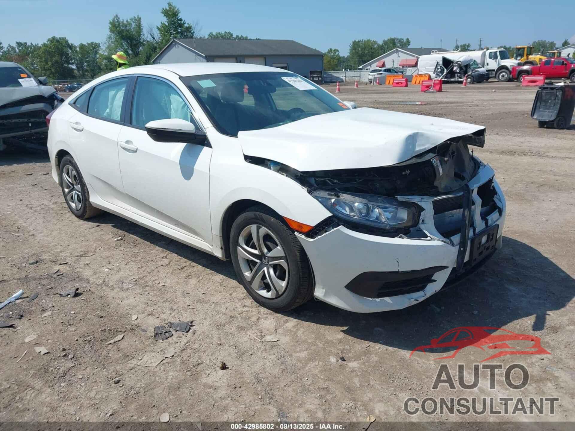 HONDA CIVIC 2018 - 19XFC2F50JE020905