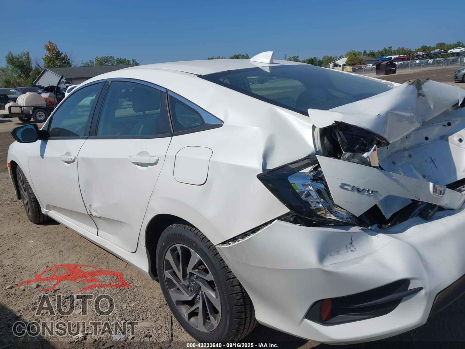 HONDA CIVIC 2017 - 19XFC2F75HE077175