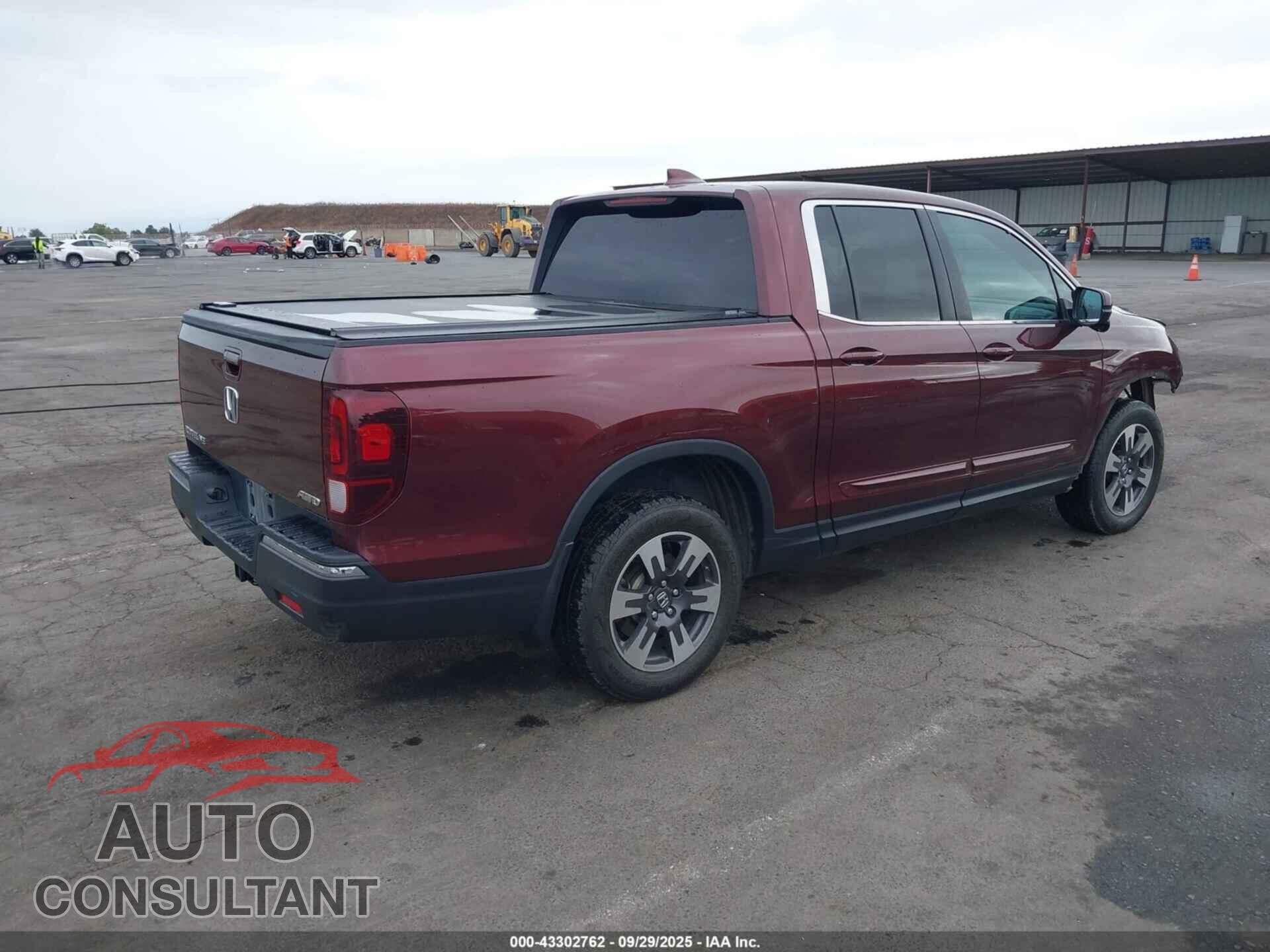 HONDA RIDGELINE 2017 - 5FPYK3F65HB020100