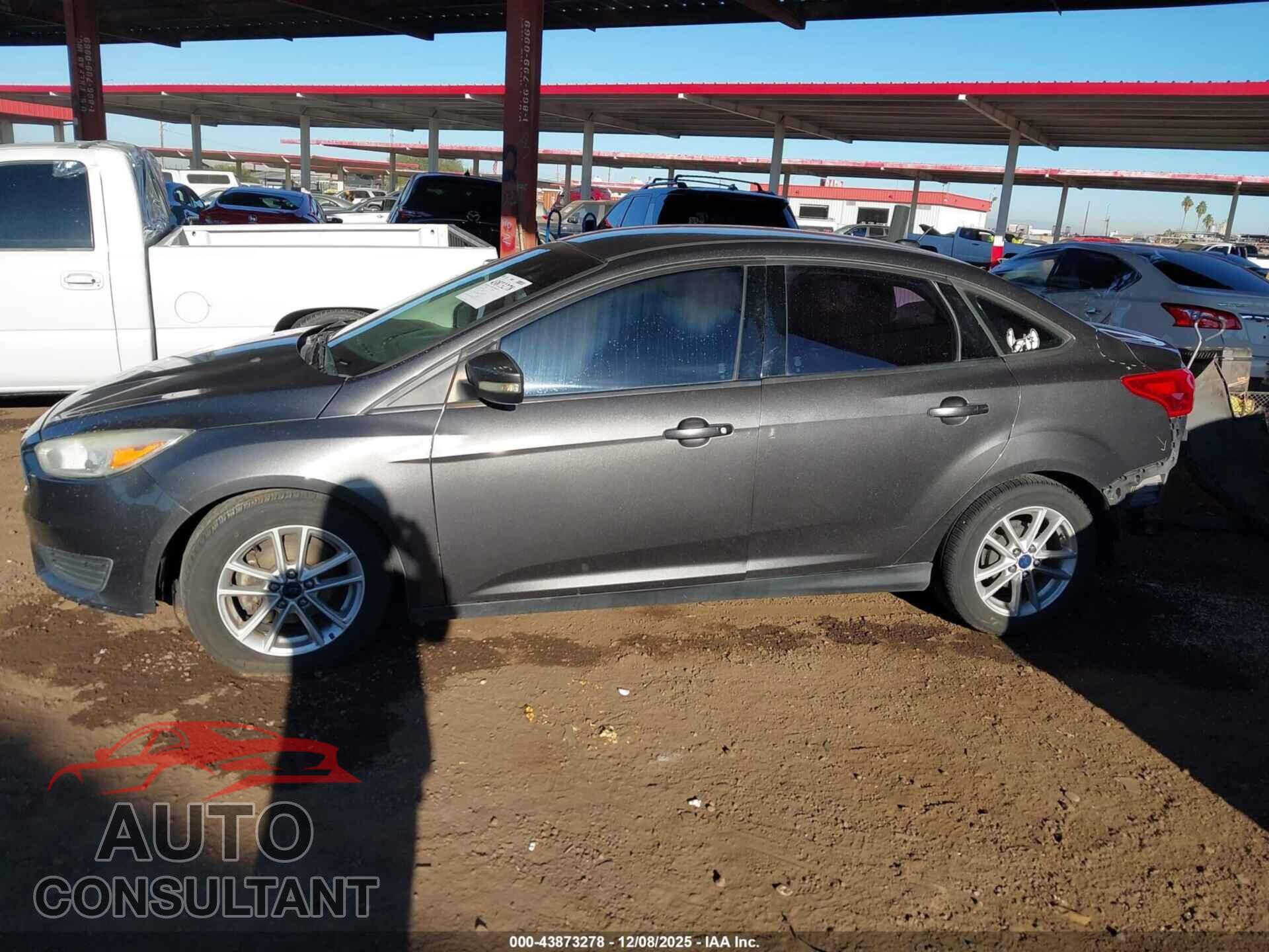 FORD FOCUS 2015 - 1FADP3F24FL368833