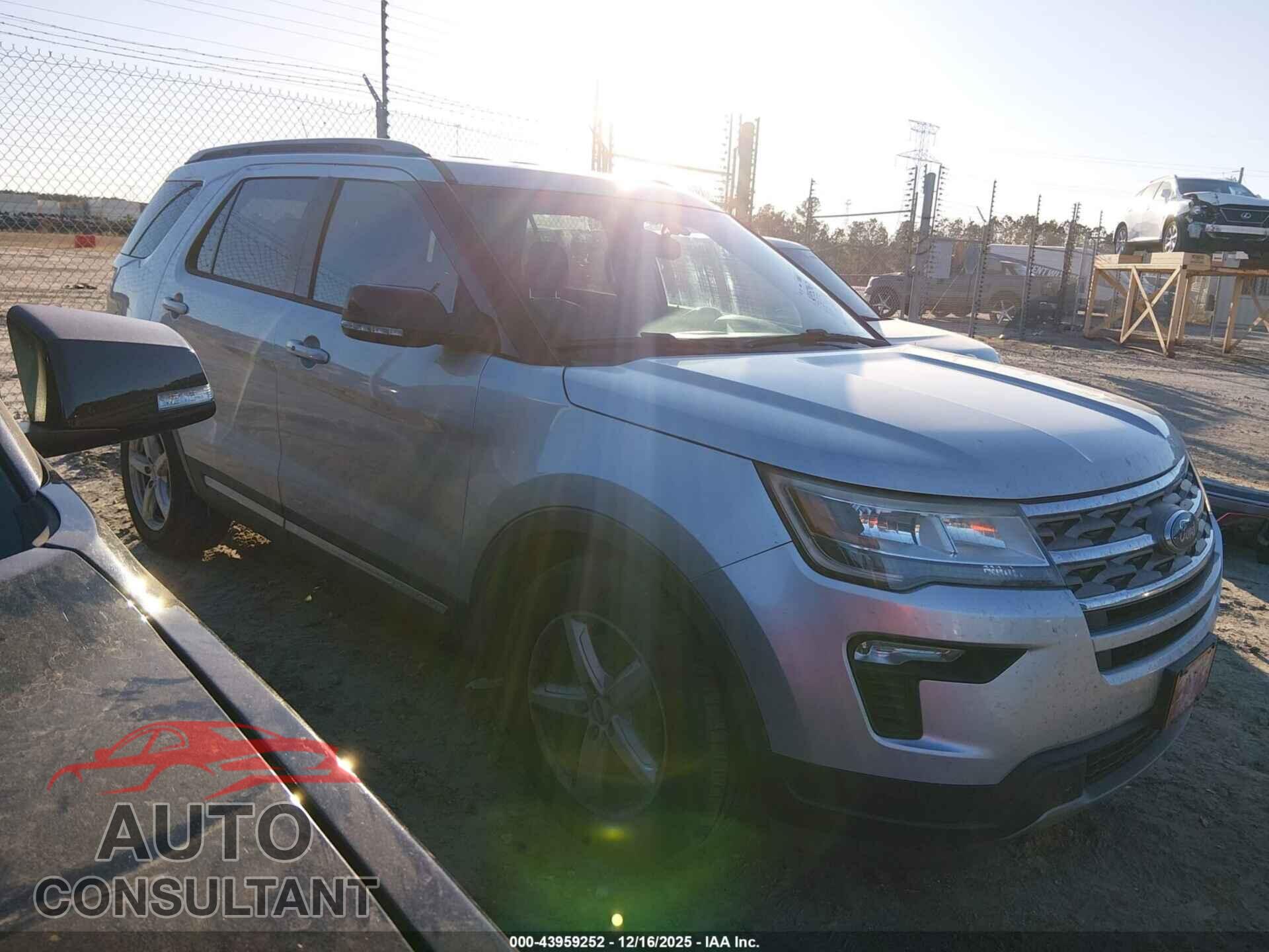 FORD EXPLORER 2018 - 1FM5K7D87JGB74824