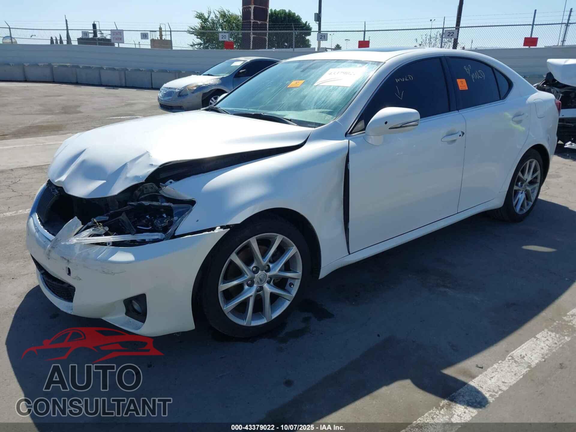 LEXUS IS 250 2012 - JTHBF5C2XC5157025