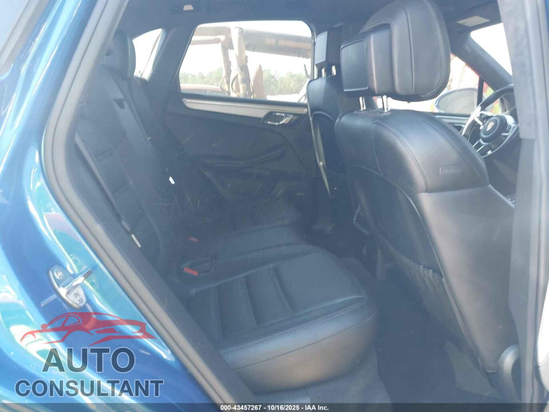 PORSCHE MACAN 2017 - WP1AF2A5XHLB60369