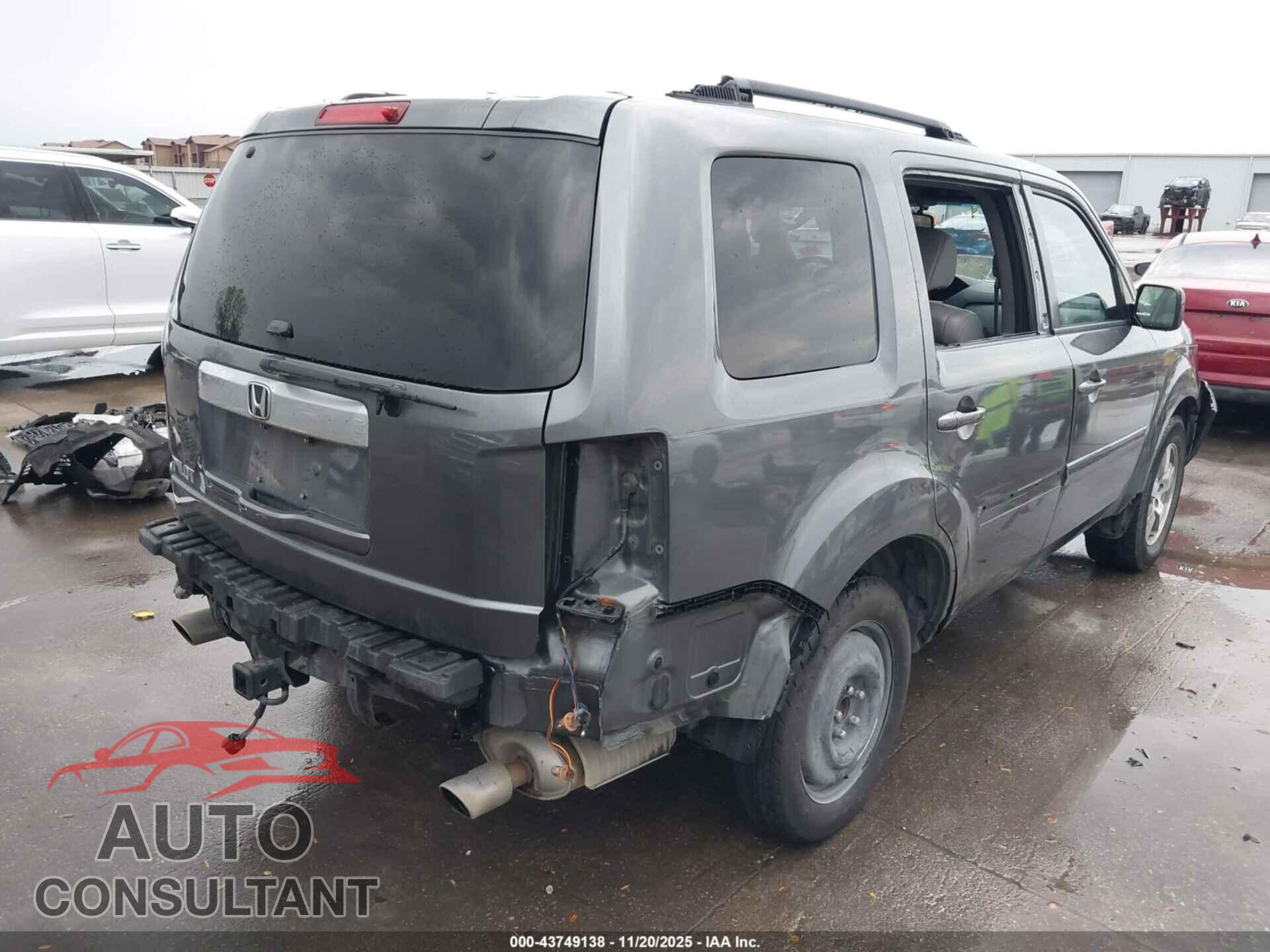 HONDA PILOT 2011 - 5FNYF3H73BB043160