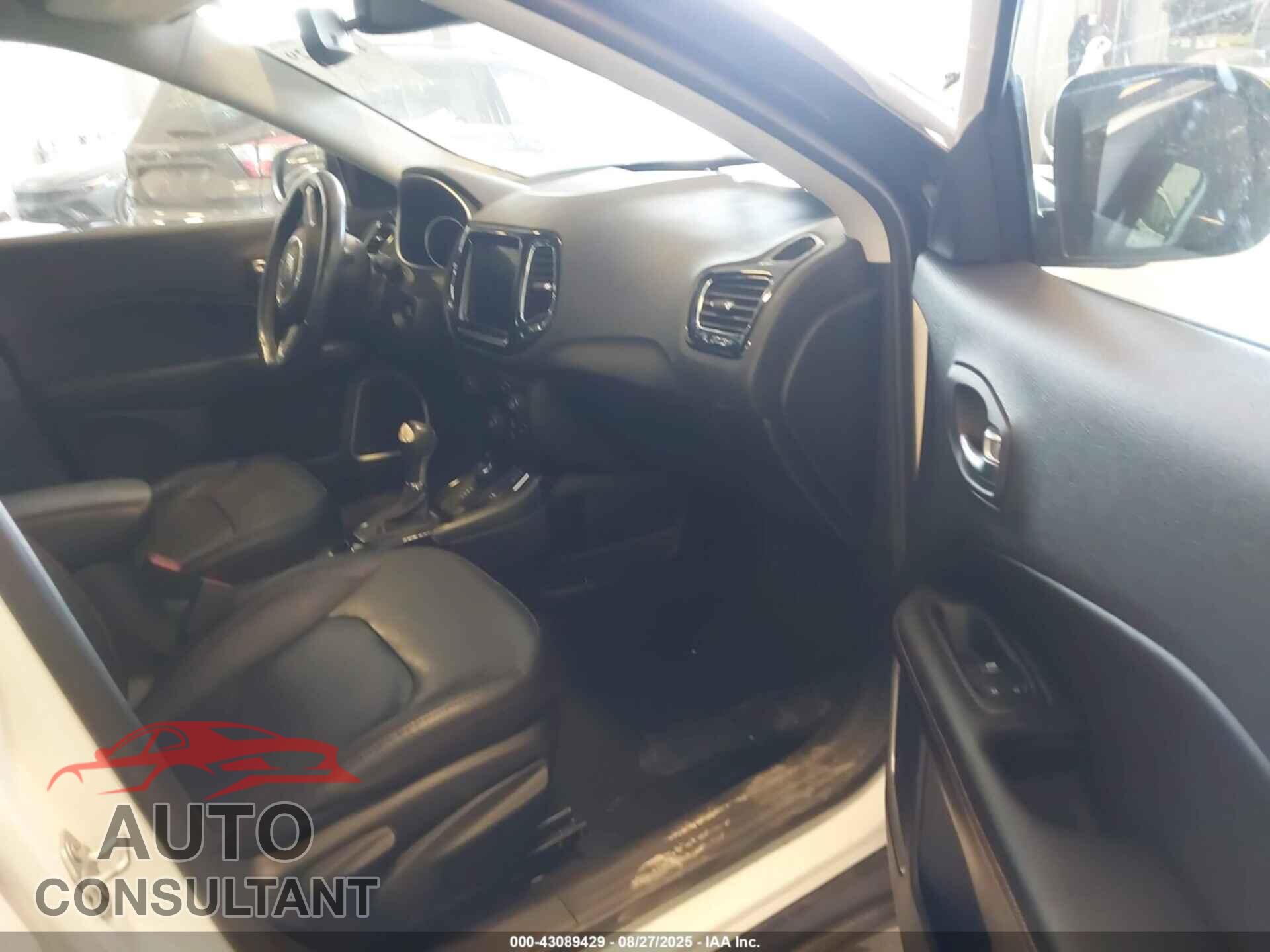 JEEP COMPASS 2019 - 3C4NJDCB6KT806308