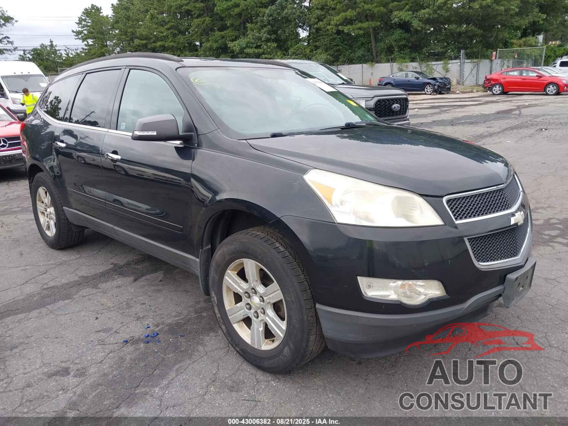 CHEVROLET TRAVERSE 2011 - 1GNKVJED1BJ255501