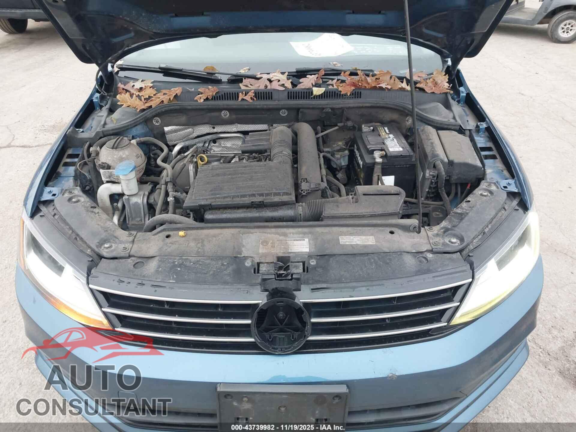 VOLKSWAGEN JETTA 2017 - 3VW2B7AJ7HM409055