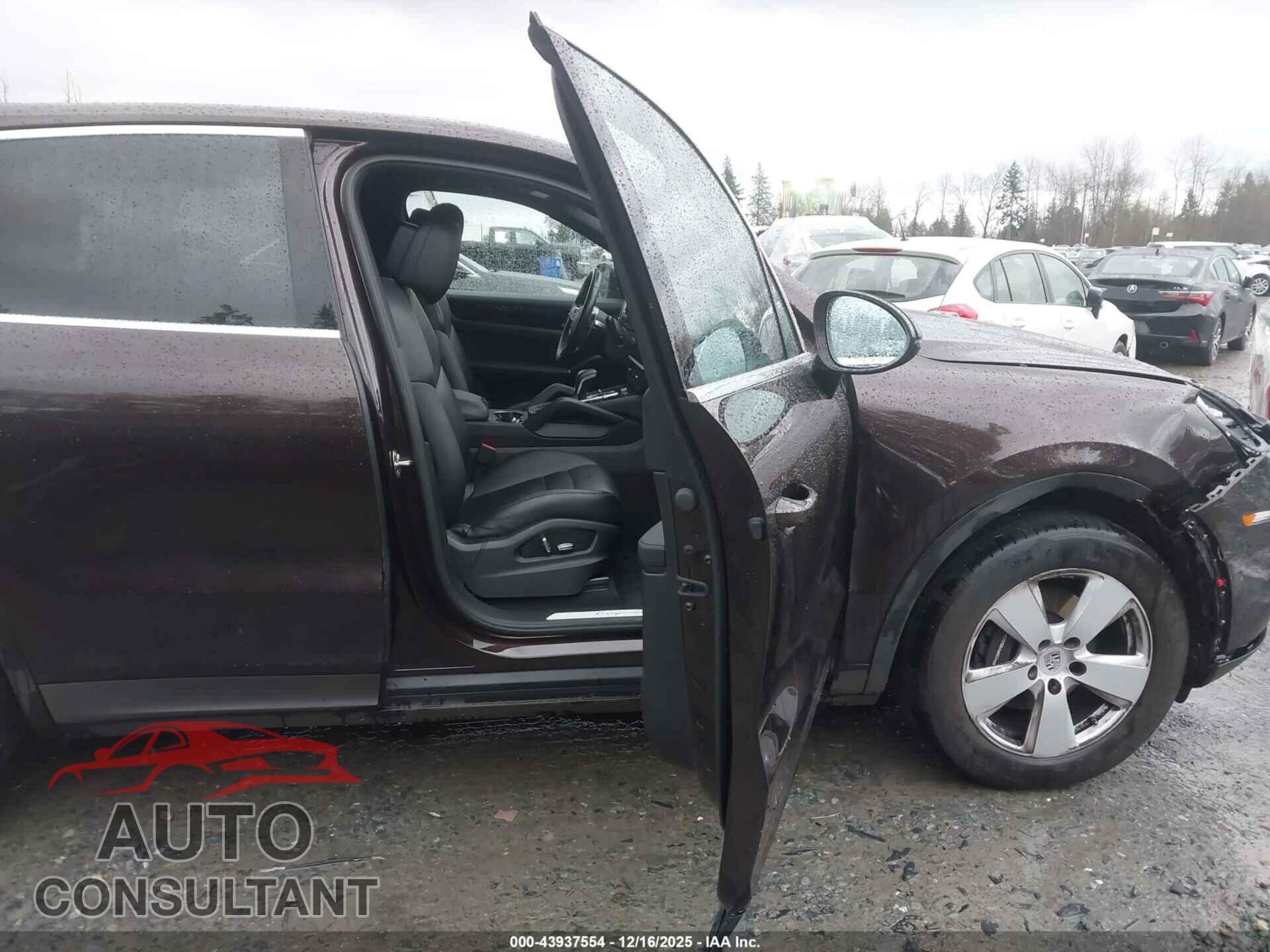 PORSCHE CAYENNE 2019 - WP1AA2AY9KDA01840