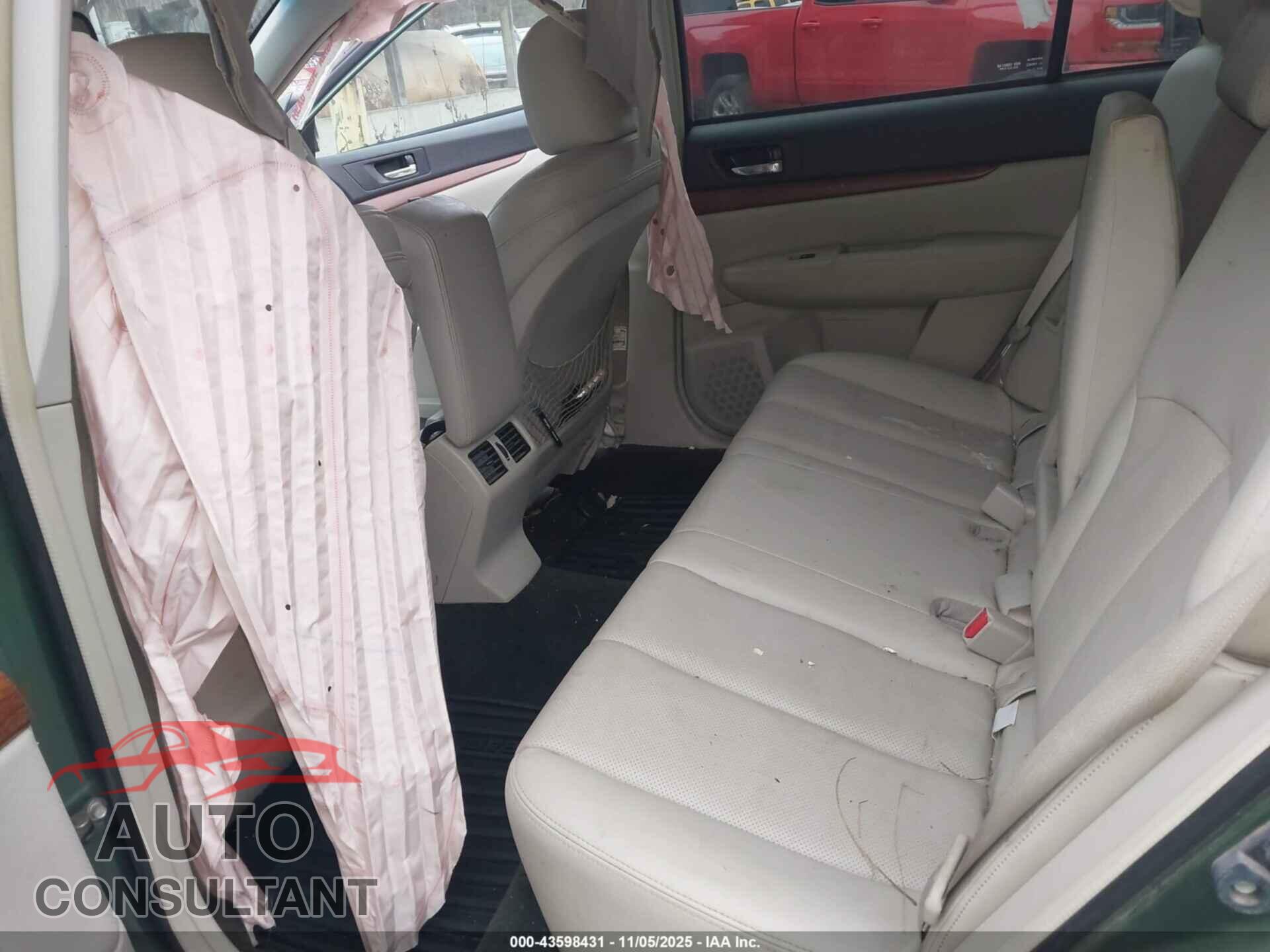 SUBARU OUTBACK 2013 - 4S4BRBKC6D3316665