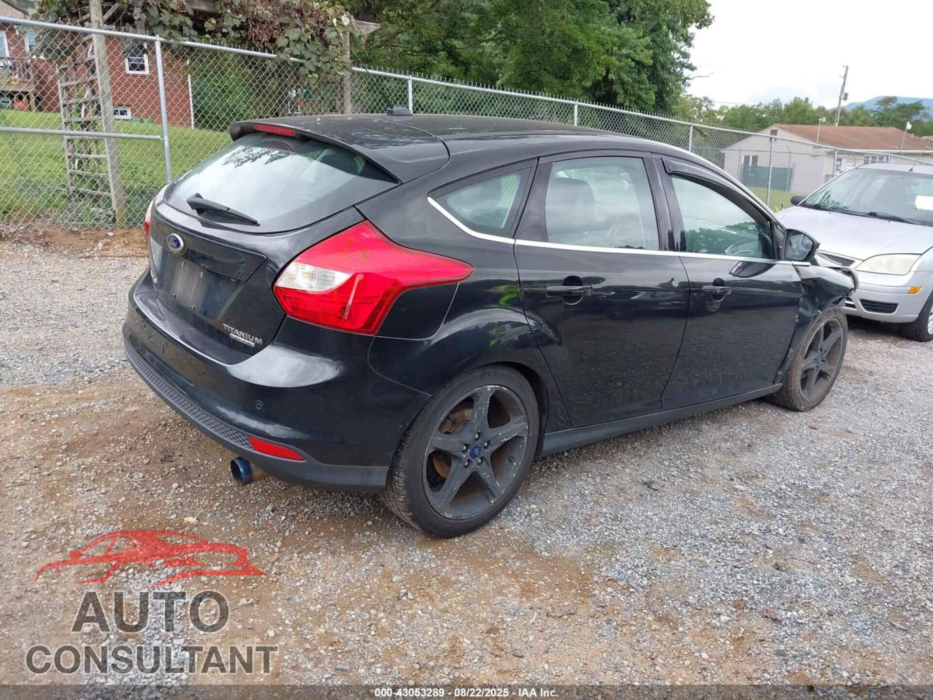 FORD FOCUS 2014 - 1FADP3N23EL417603