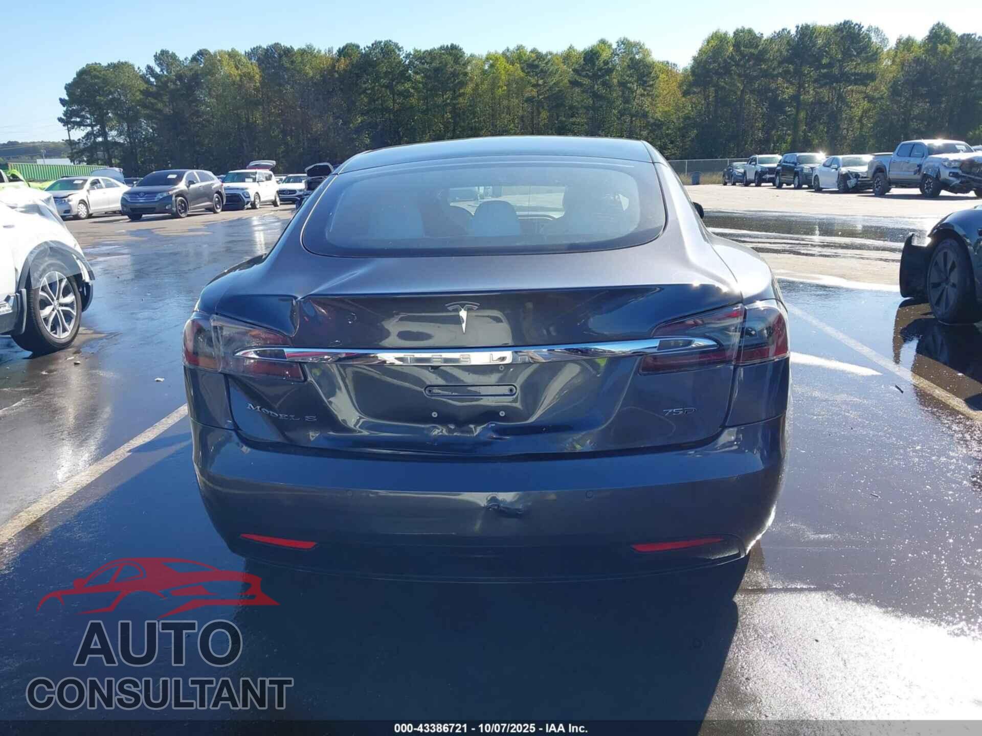 TESLA MODEL S 2017 - 5YJSA1E23HF212975