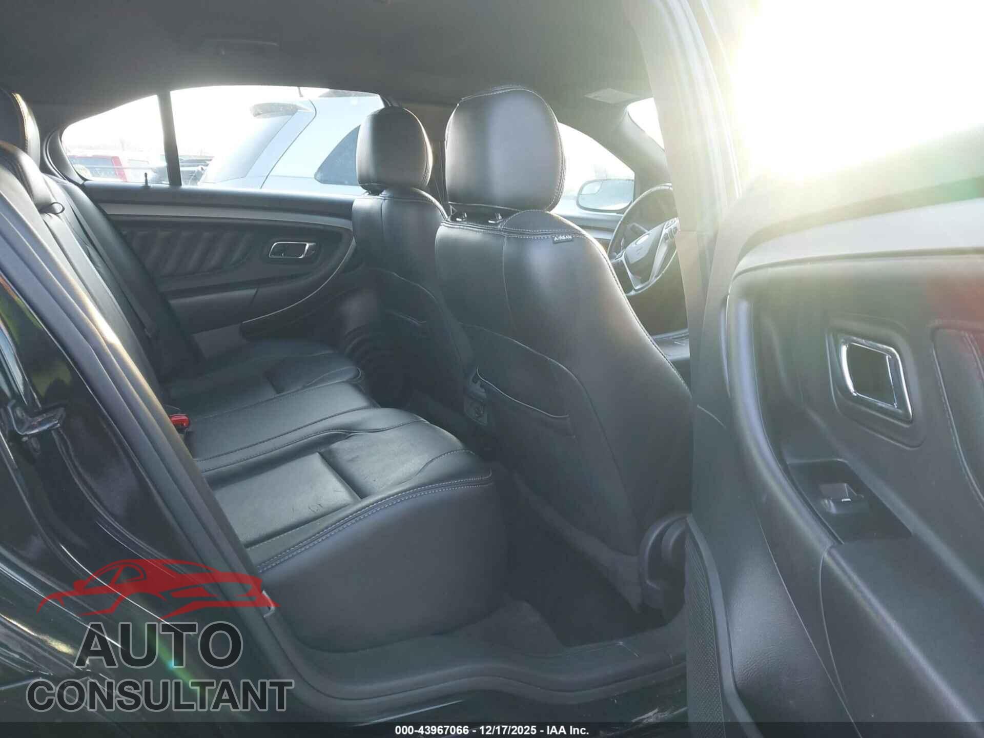 FORD TAURUS 2014 - 1EAHP2E93EG109638