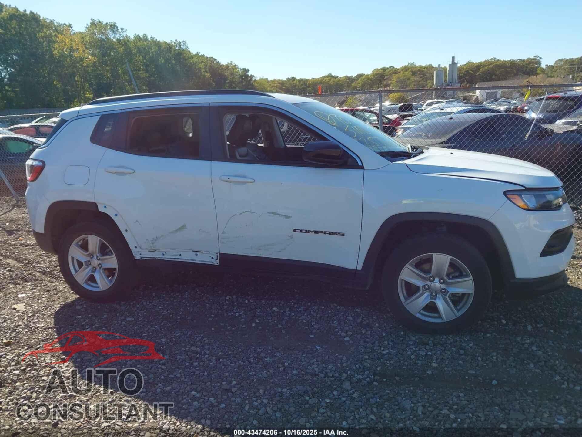JEEP COMPASS 2022 - 3C4NJDBB5NT157333