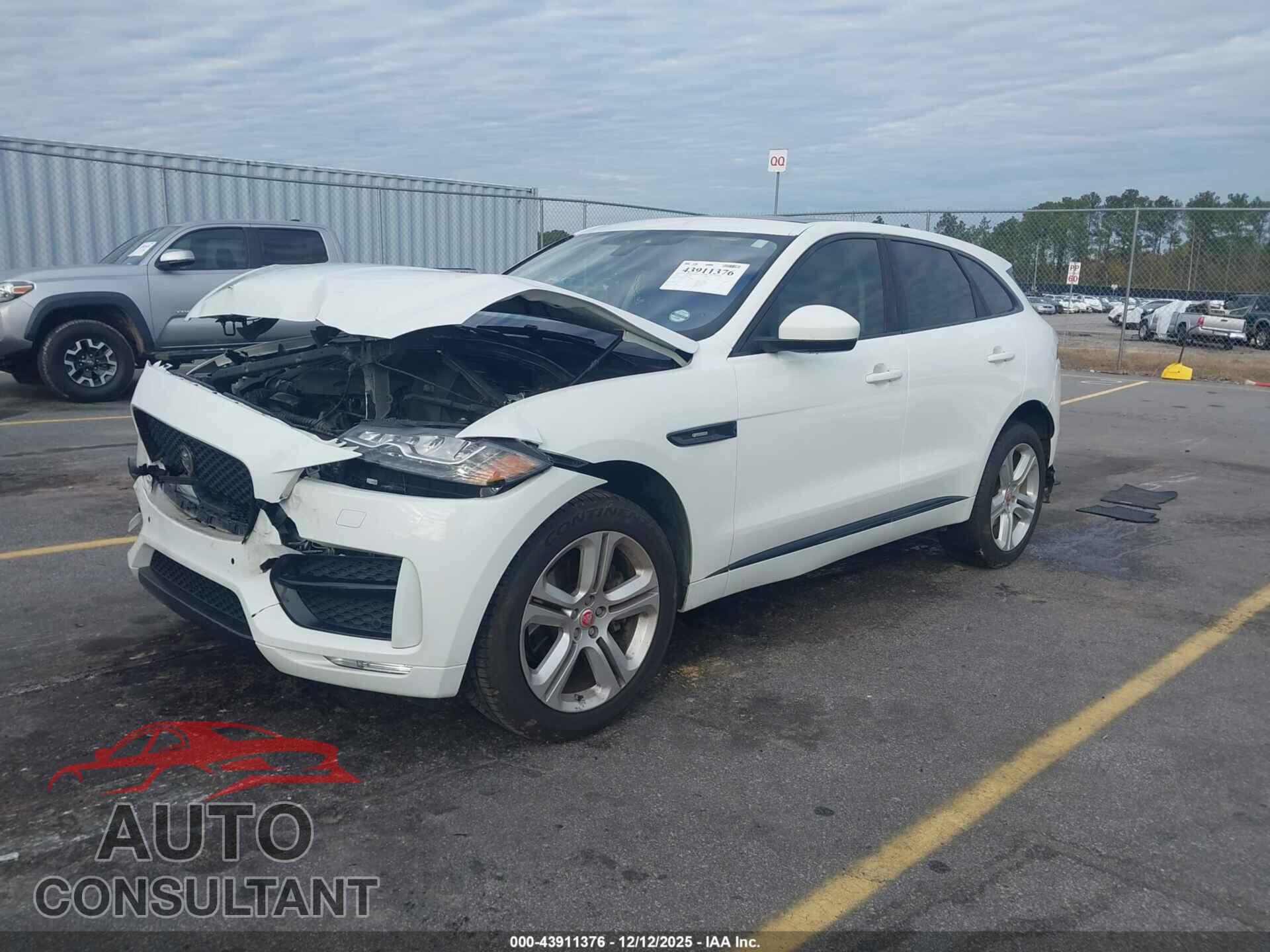 JAGUAR F-PACE 2017 - SADCL2BV3HA053407