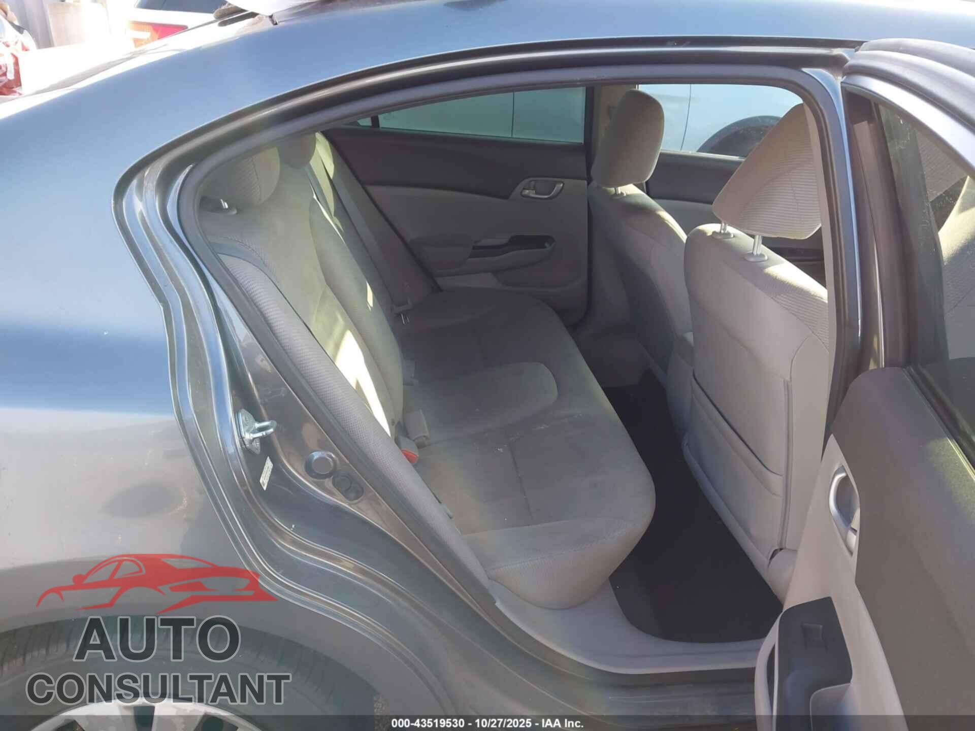 HONDA CIVIC 2012 - 19XFB2F53CE335669