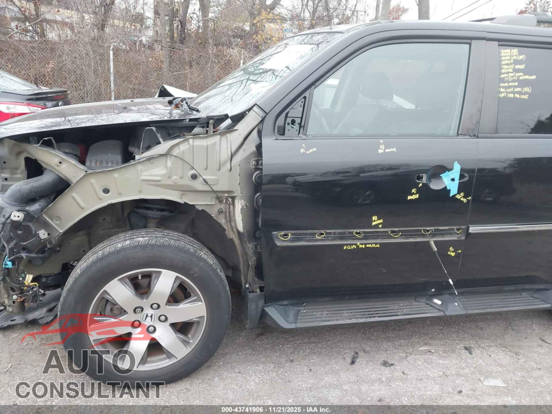 HONDA PILOT 2013 - 5FNYF4H95DB032123