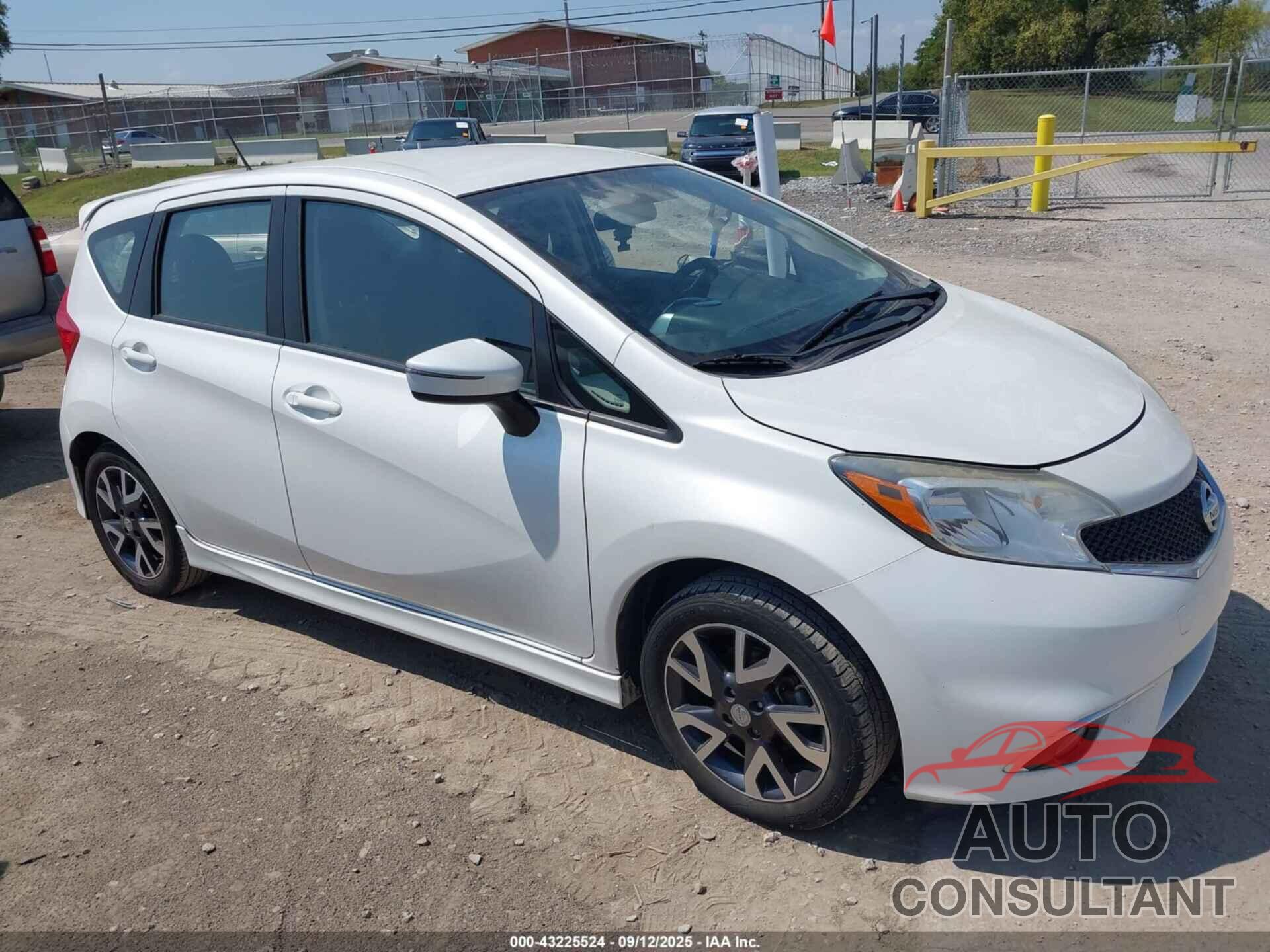 NISSAN VERSA NOTE 2016 - 3N1CE2CP3GL368529