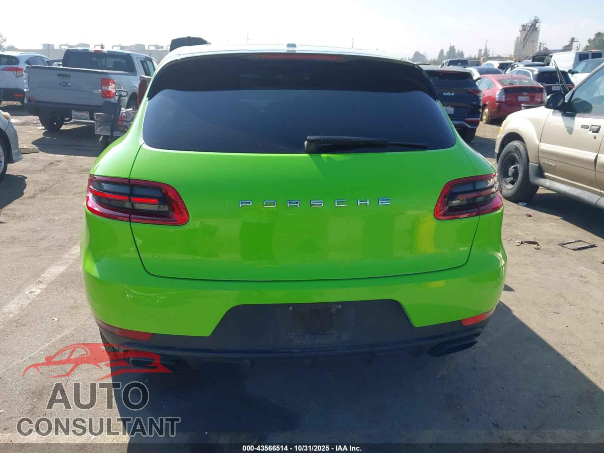 PORSCHE MACAN 2017 - WP1AA2A55HLB00806