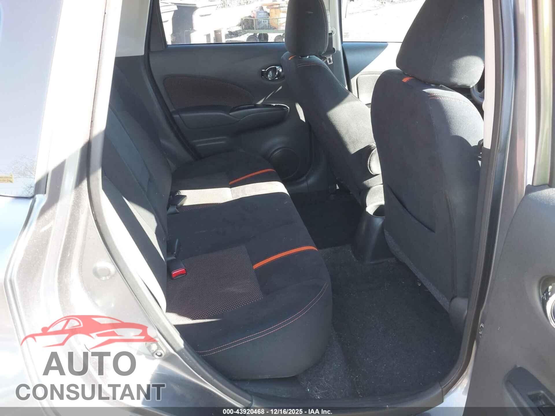 NISSAN VERSA NOTE 2017 - 3N1CE2CP8HL374456