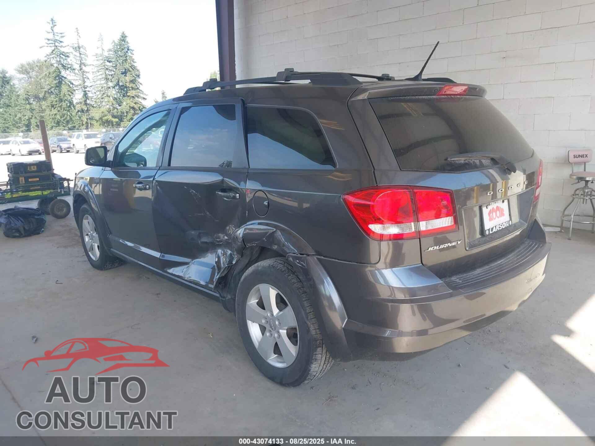 DODGE JOURNEY 2015 - 3C4PDCAB4FT650563