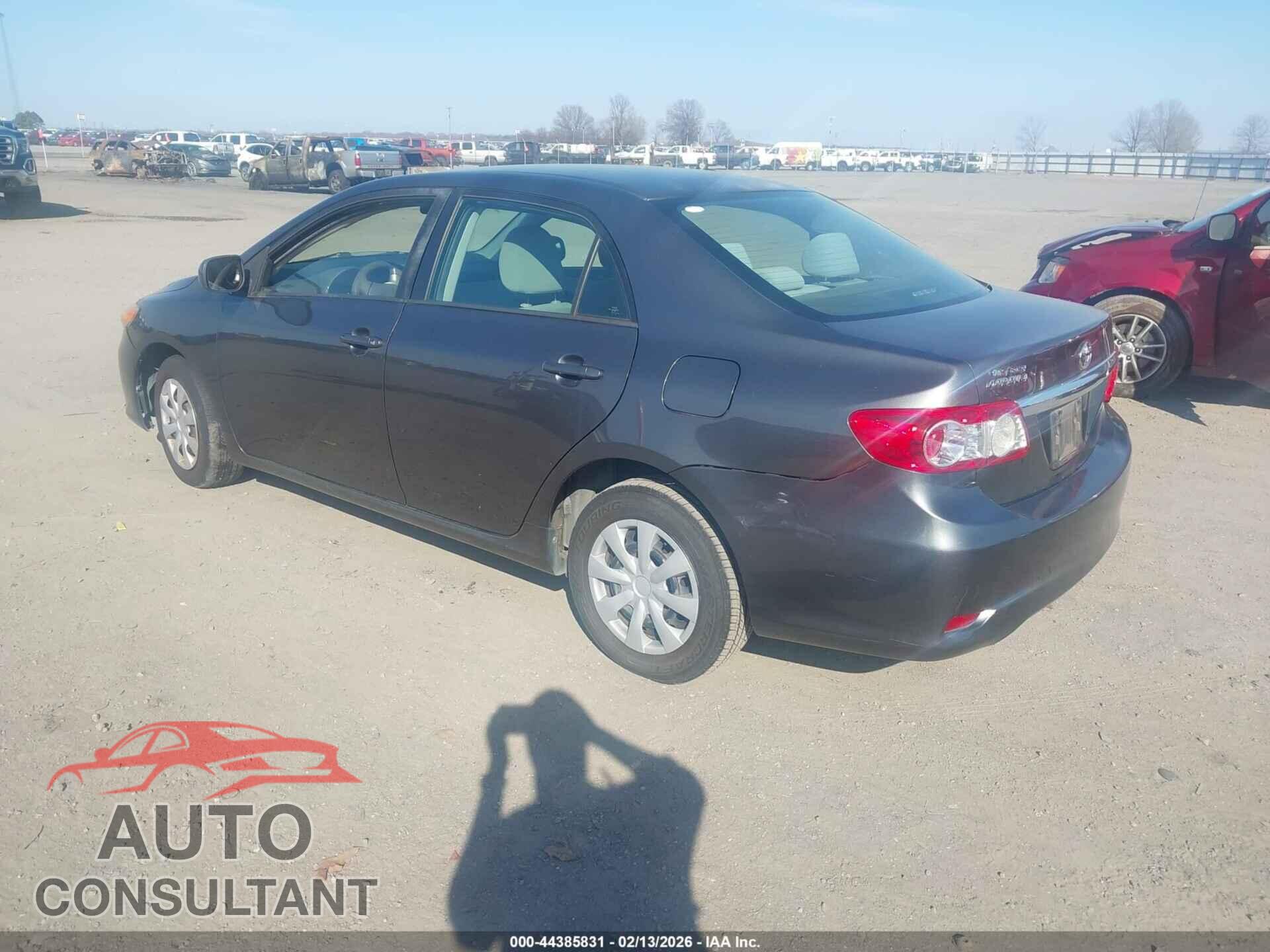 TOYOTA COROLLA 2011 - 2T1BU4EE2BC549880