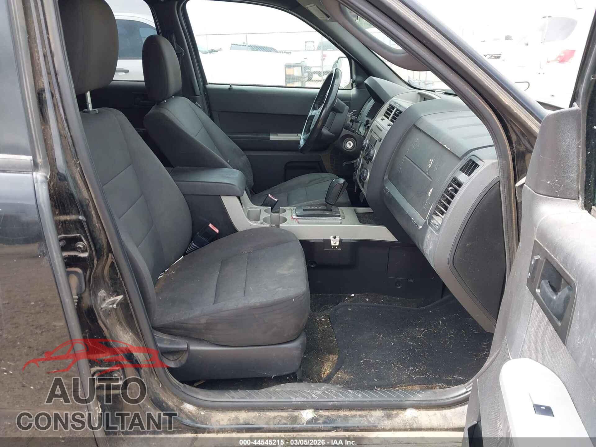 FORD ESCAPE 2012 - 1FMCU9D74CKB94839