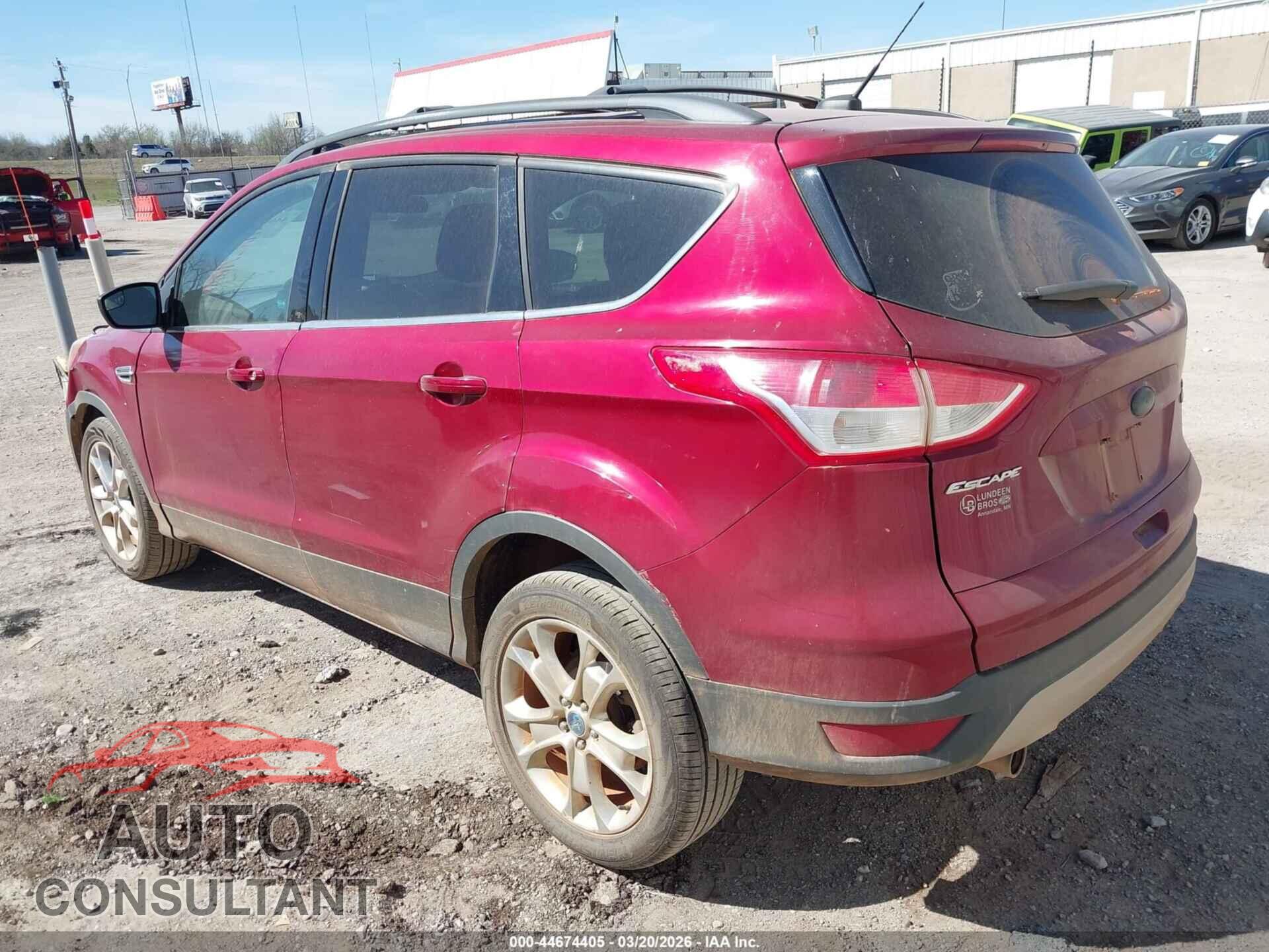 FORD ESCAPE 2013 - 1FMCU0GX5DUC66810