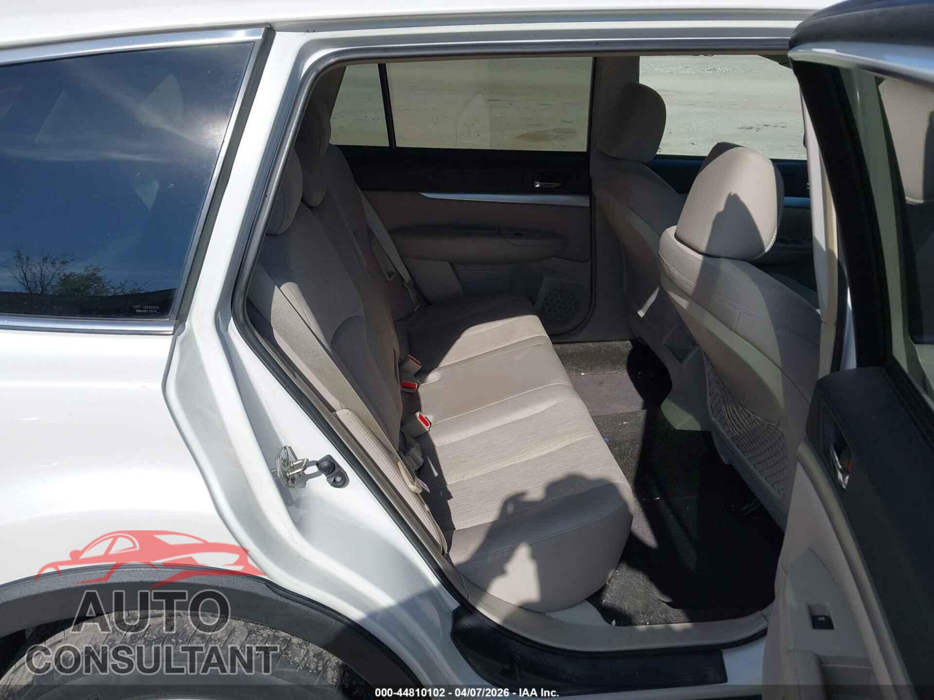 SUBARU OUTBACK 2014 - 4S4BRBCC2E3234741
