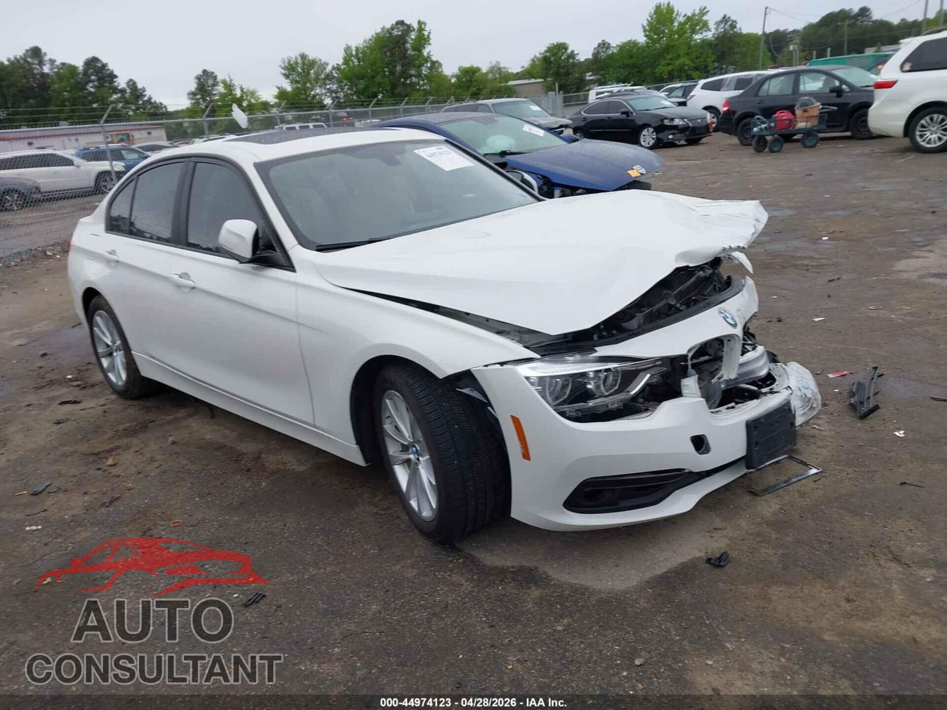 BMW 320I 2018 - WBA8E1G59JNU91682