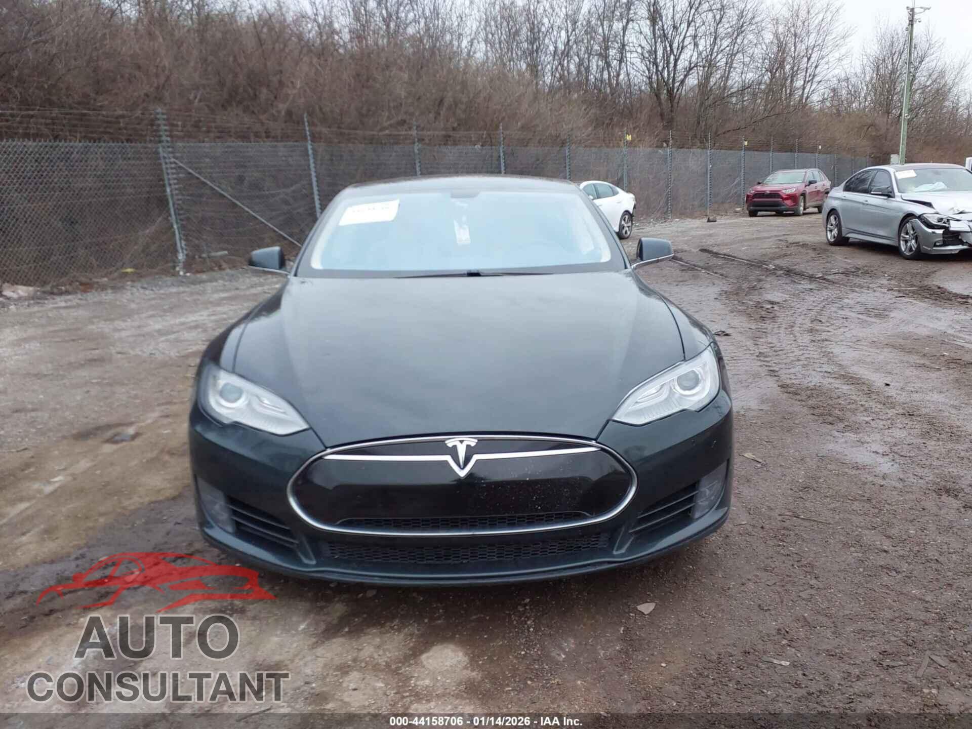 TESLA MODEL S 2012 - 5YJSA1CN3CFP03052