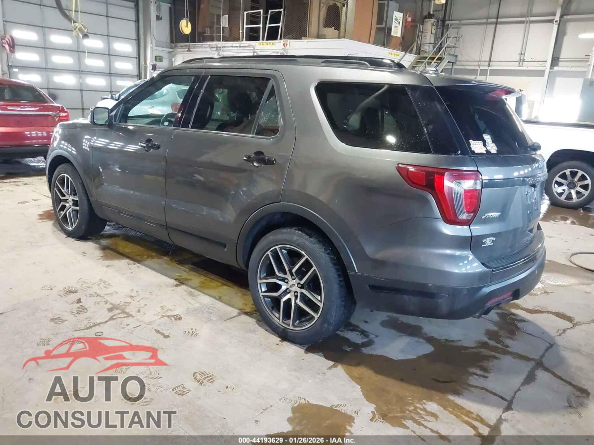 FORD EXPLORER 2018 - 1FM5K8GT2JGB29358