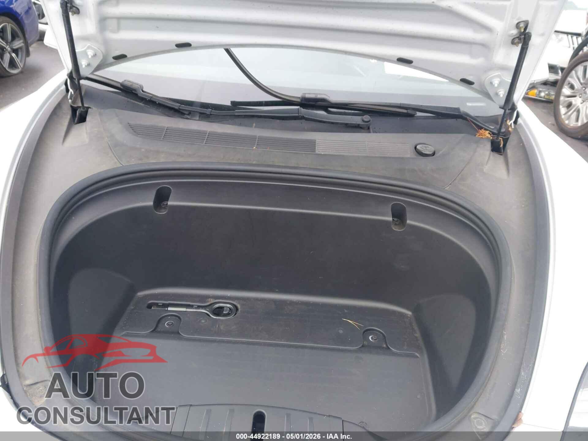 TESLA MODEL 3 2020 - 5YJ3E1EA1LF632596